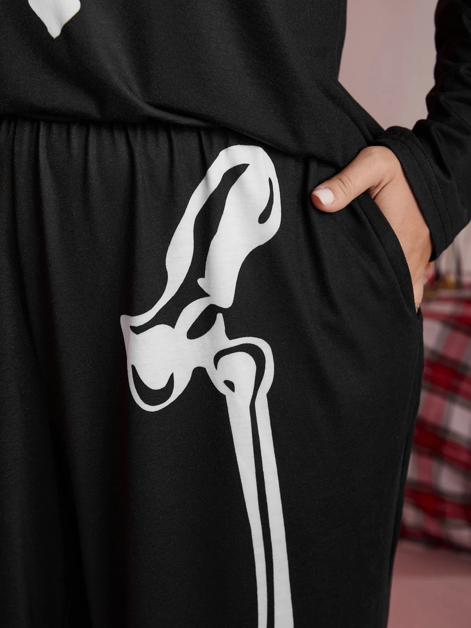 Hearty Skull Print Loungewear Set sold by Bloomchic product image thumbnail 5