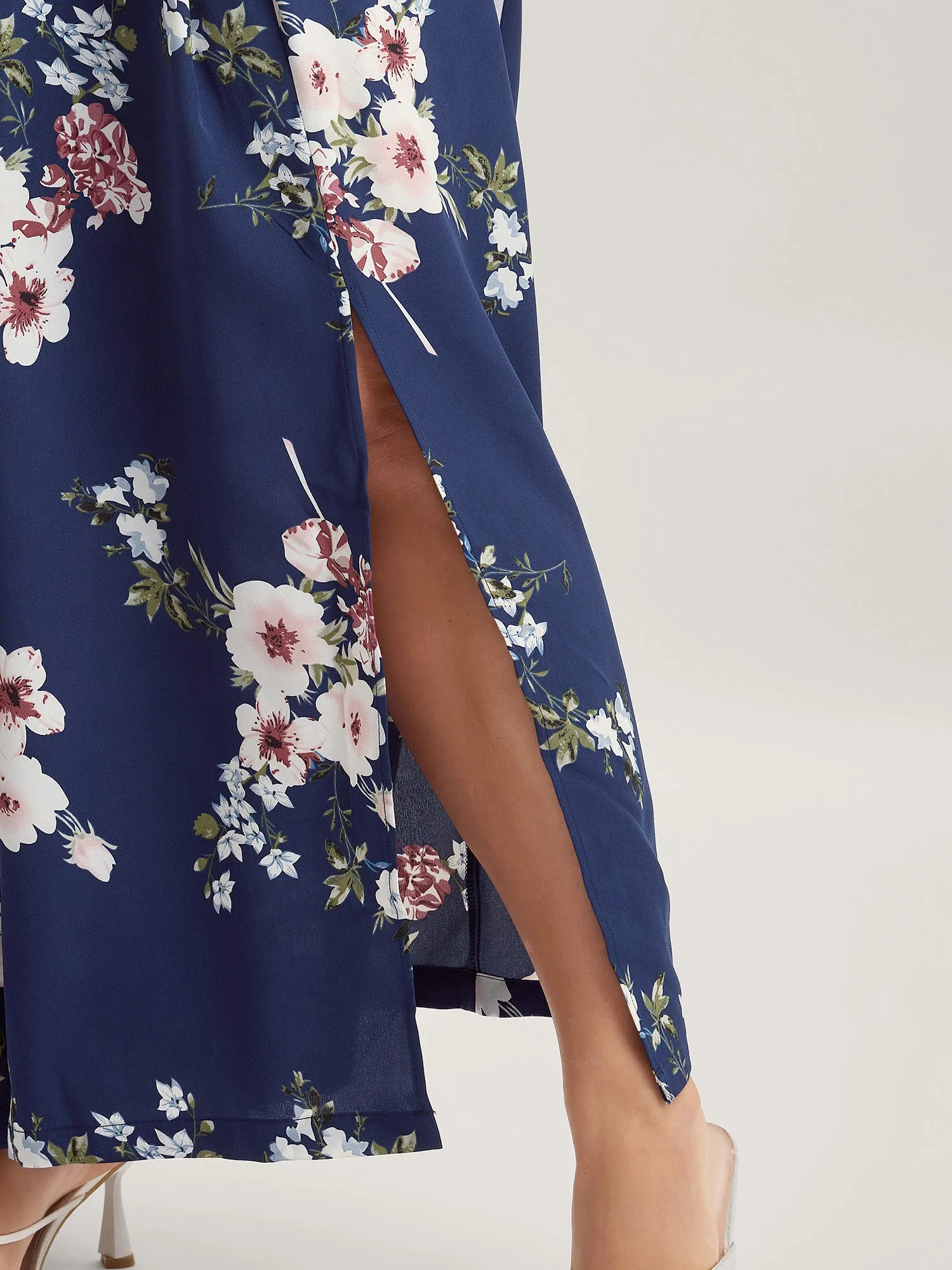 Large Floral Print Wide-Leg Pants sold by Bloomchic product image thumbnail 4