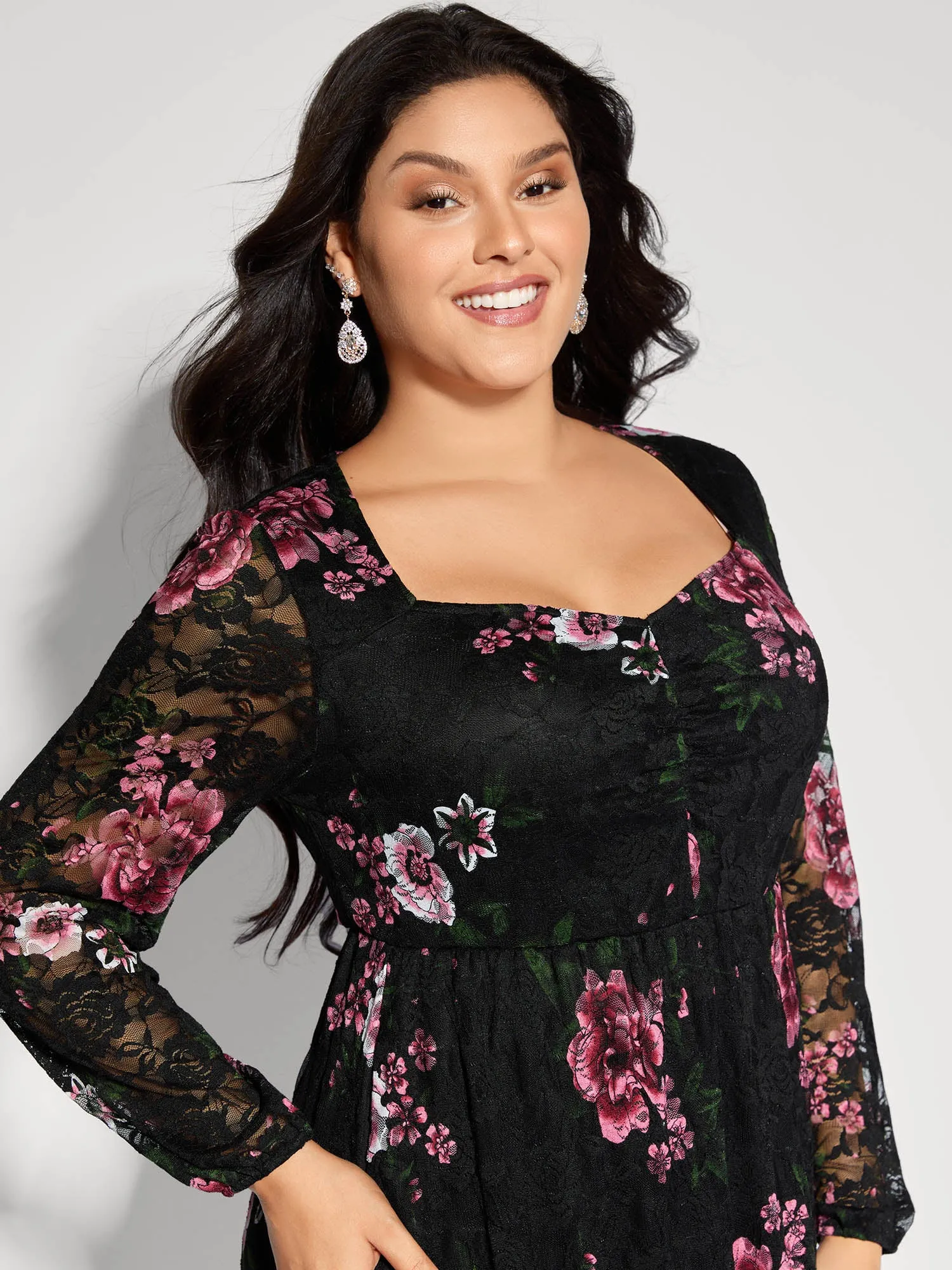 Floral Lace Trim Stretchy Waist Midi Dress sold by Bloomchic product image thumbnail 2