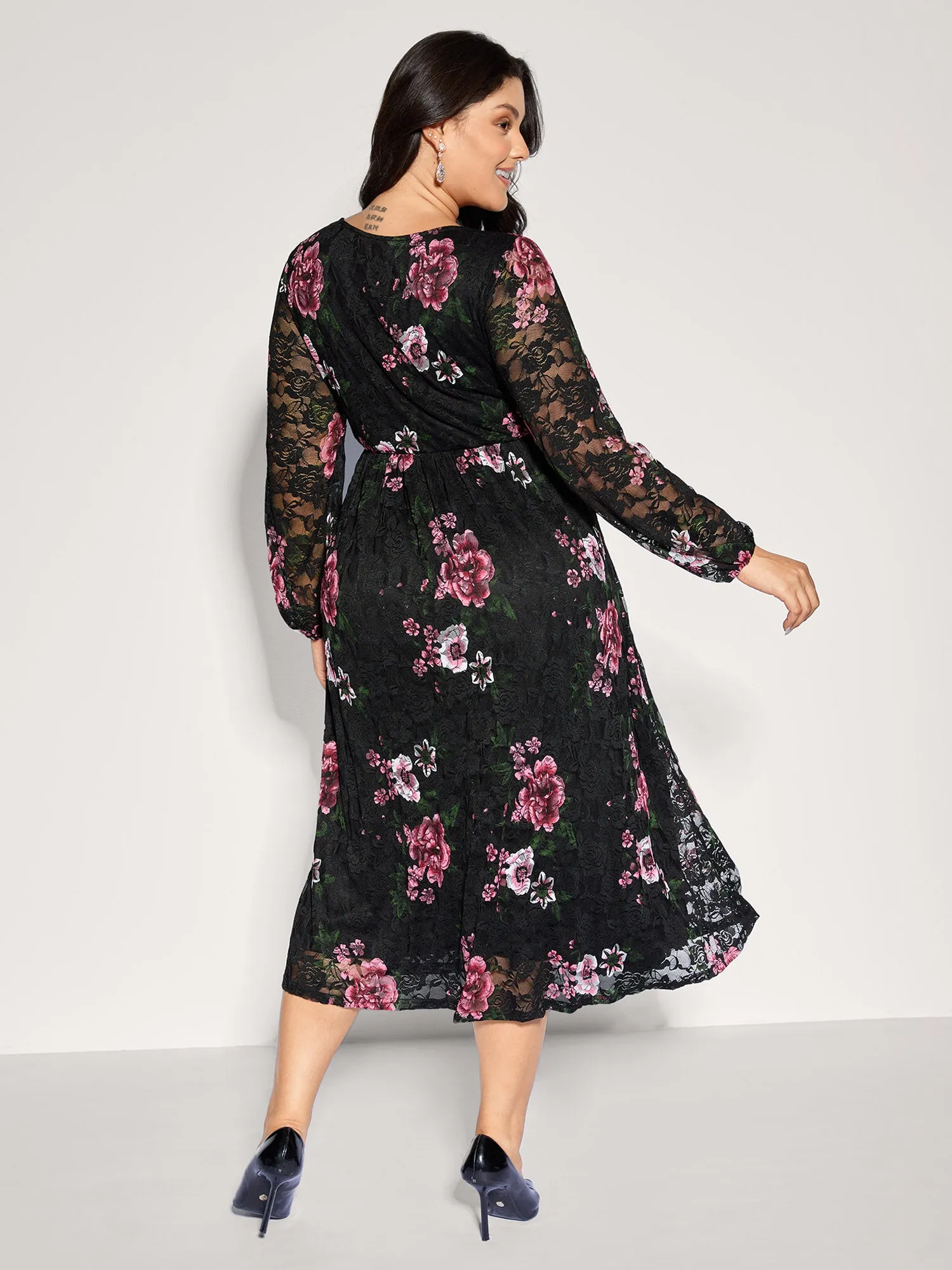 Floral Lace Trim Stretchy Waist Midi Dress sold by Bloomchic product image thumbnail 4