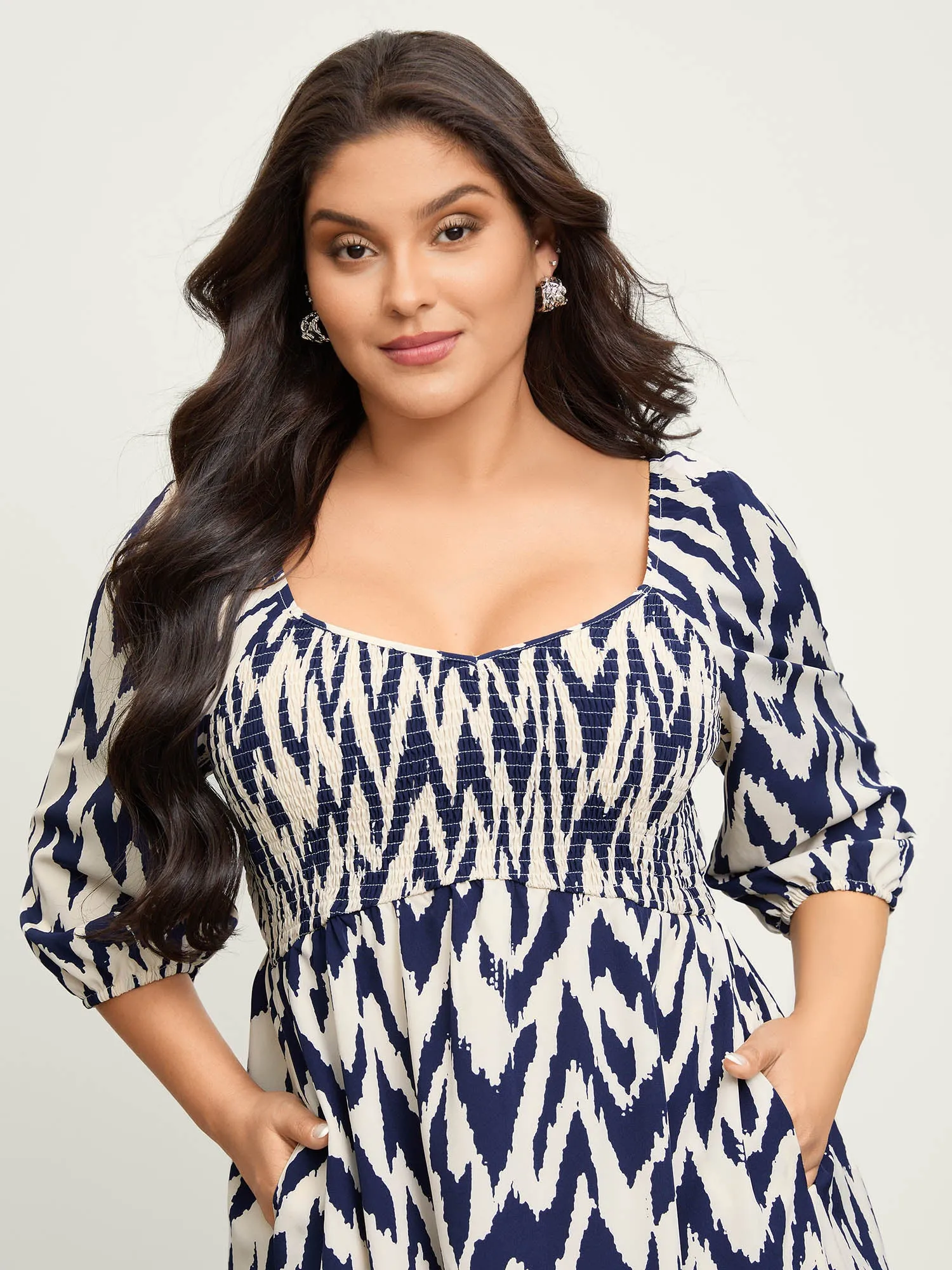 Abstract Print Shirred Puffy Sleeve Midi Dress sold by Bloomchic product image thumbnail 2