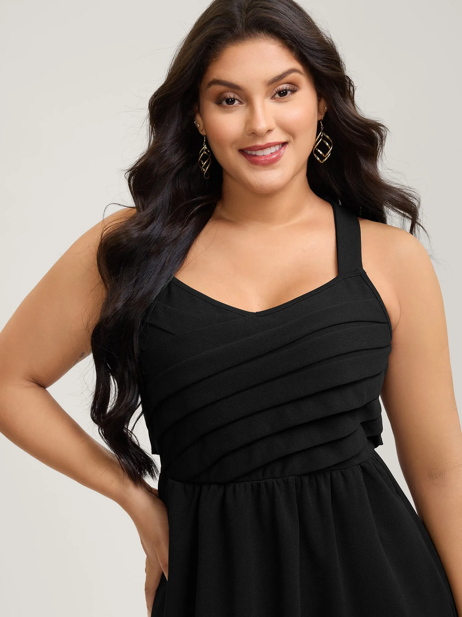 Crossover Pleated Bow-Tie Midi Dress sold by Bloomchic product image thumbnail 2