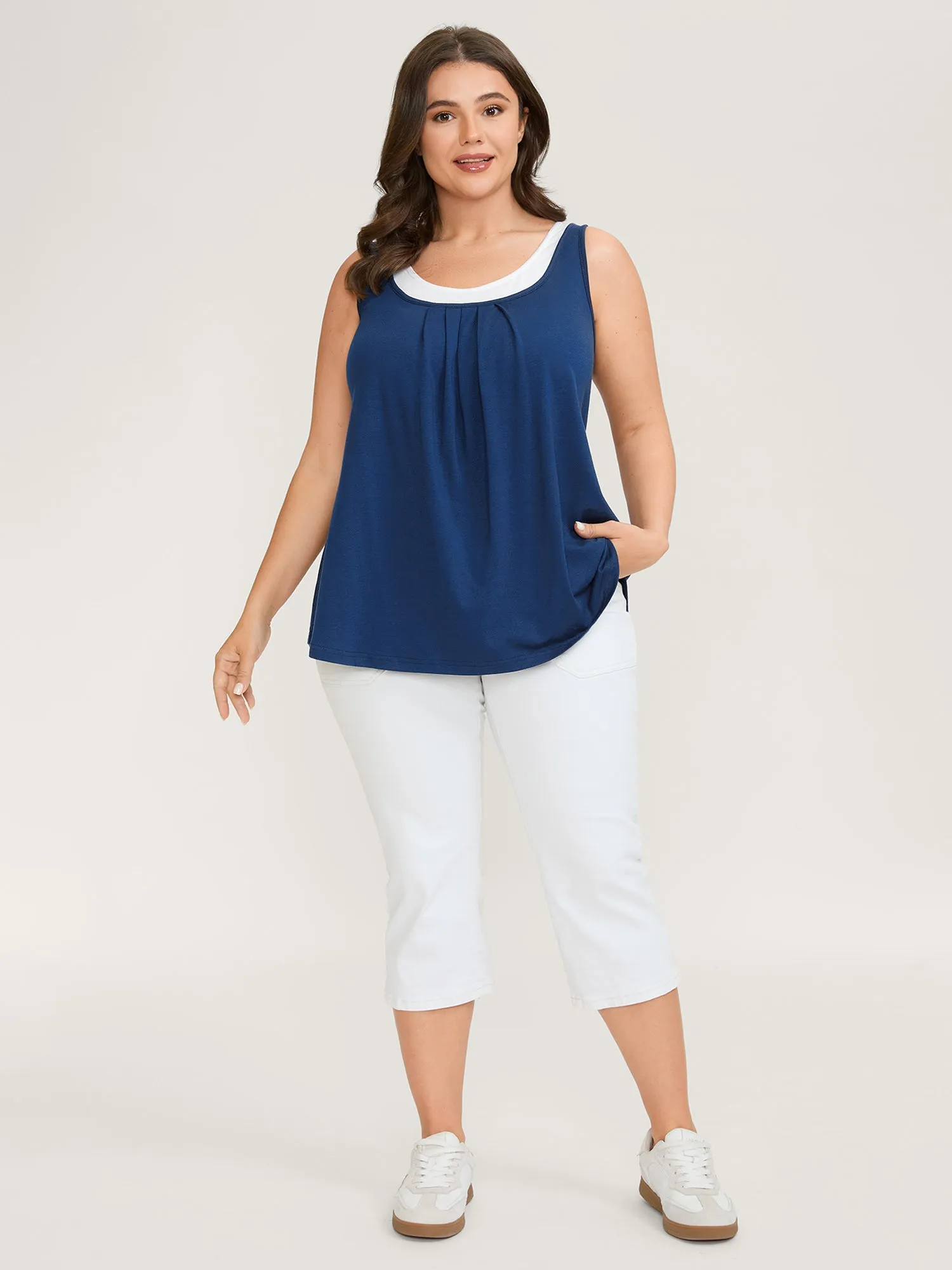 Color Contrast Pleated Front Tank Top sold by Bloomchic product image thumbnail 3