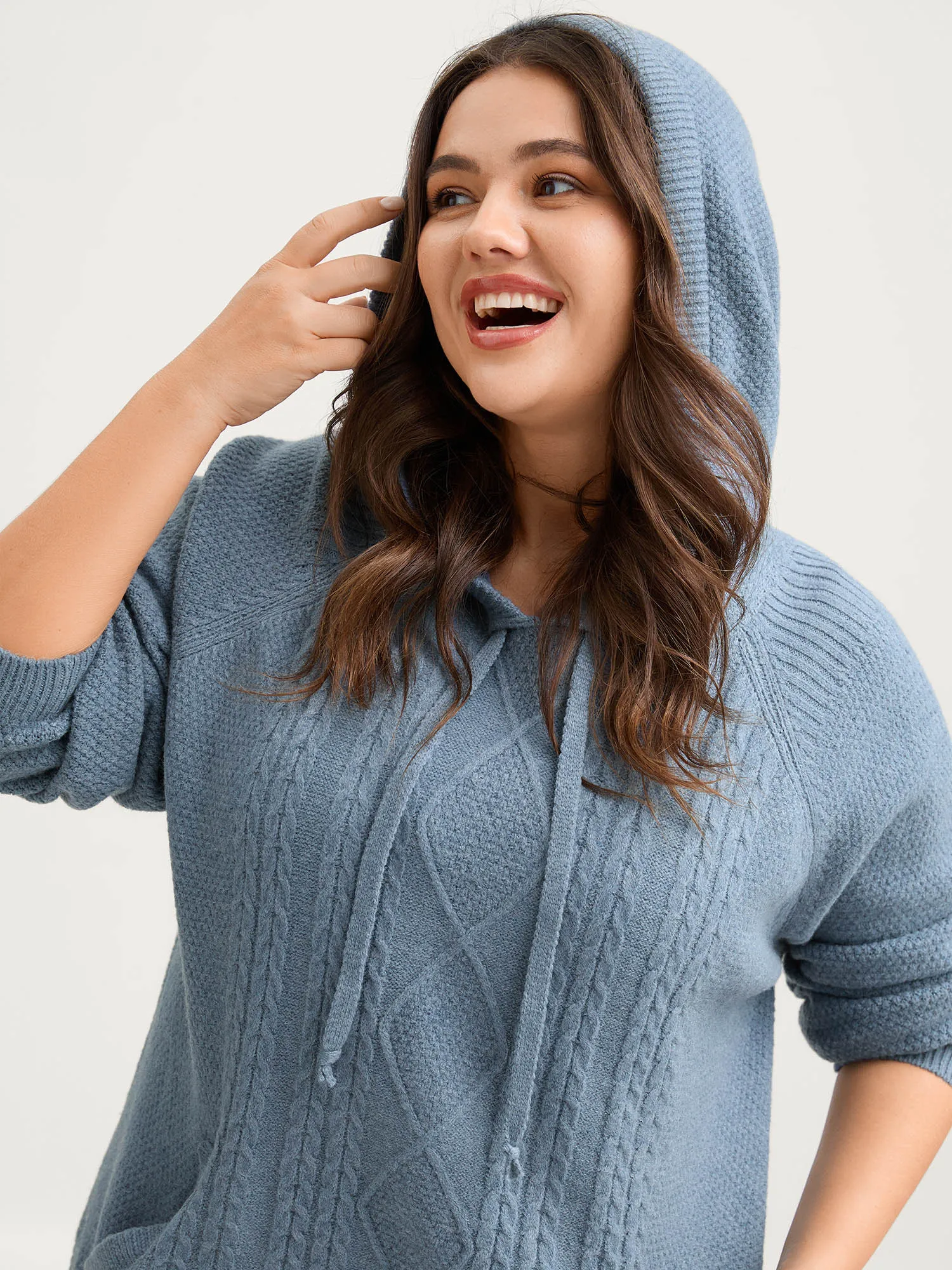 Cable Knit Curvy Hem Hooded Pullover sold by Bloomchic product image thumbnail 2