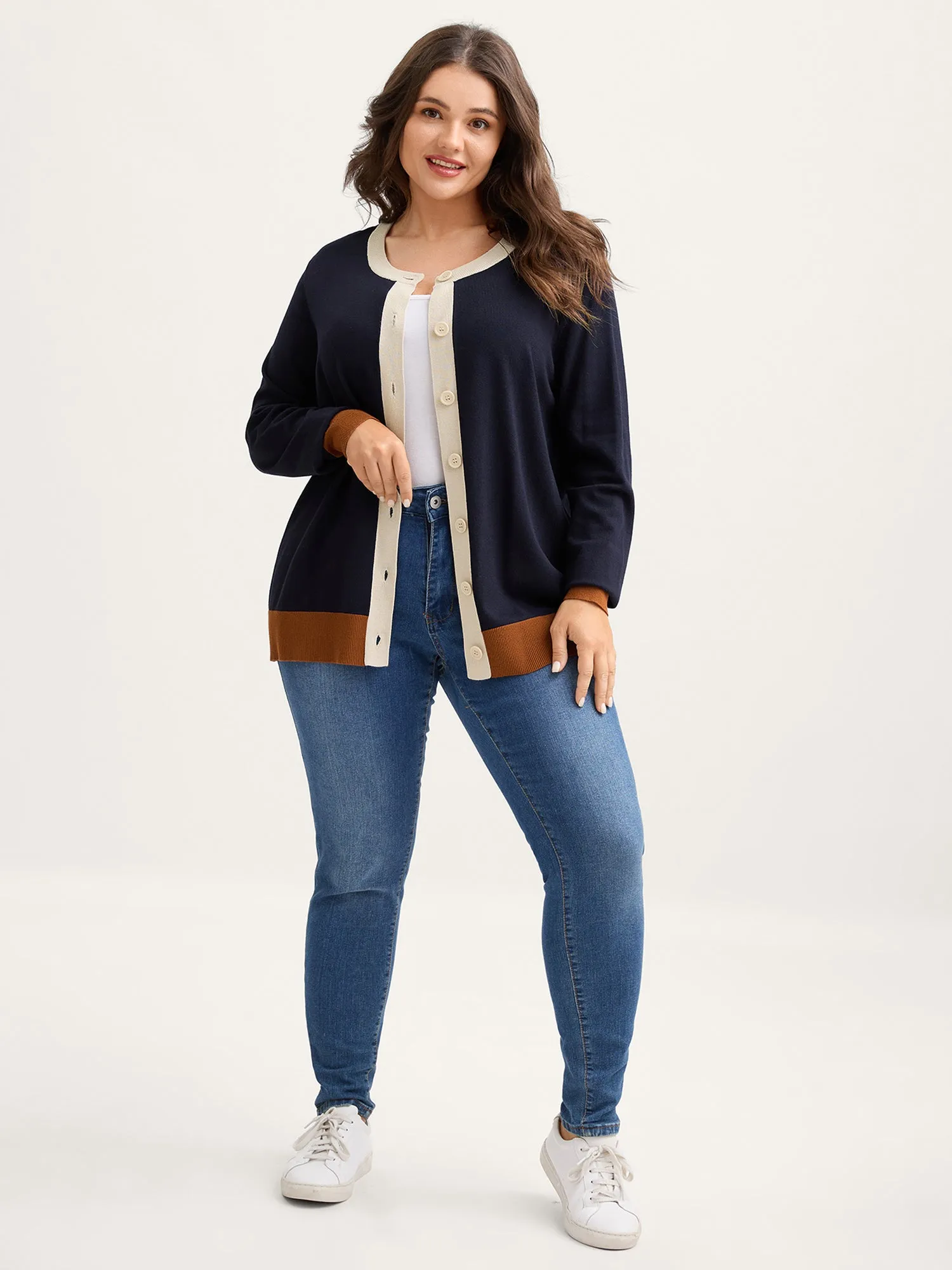 Supersoft Color Contrast Button-Down Knit Cardigan sold by Bloomchic product image thumbnail 3