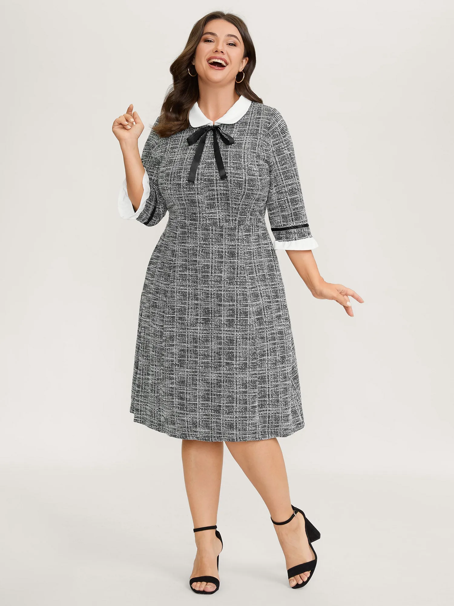 Tweed Knit Doll Collar Pockets Midi Dress sold by Bloomchic product image thumbnail 3