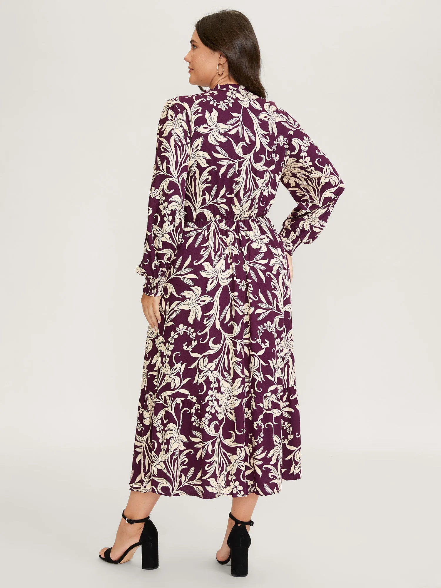 Supersoft Floral Print Toothpick Pleats Shirred Midi Dress sold by Bloomchic product image thumbnail 4