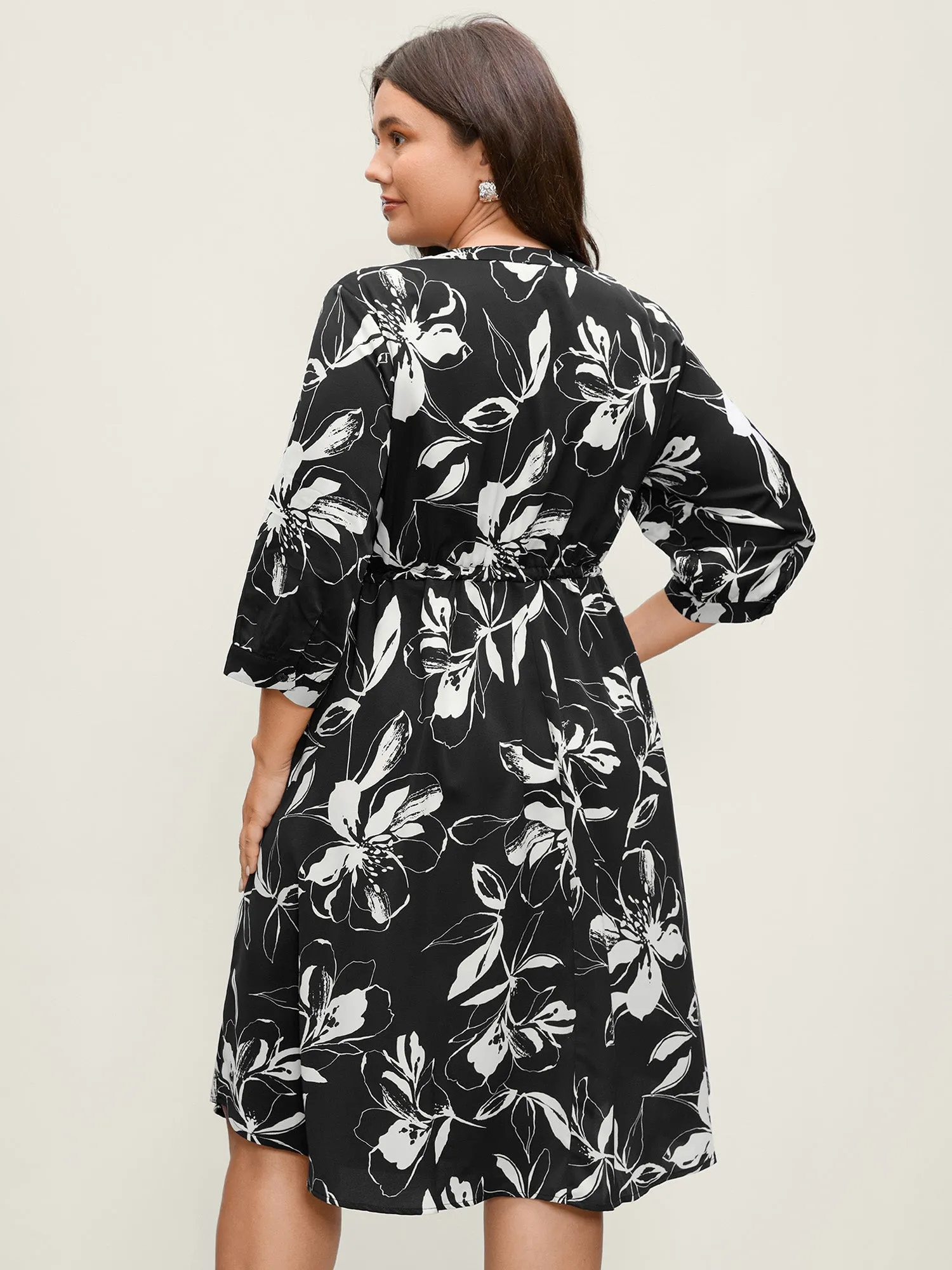 Floral Print Drawstring Waist Midi Dress sold by Bloomchic product image thumbnail 4