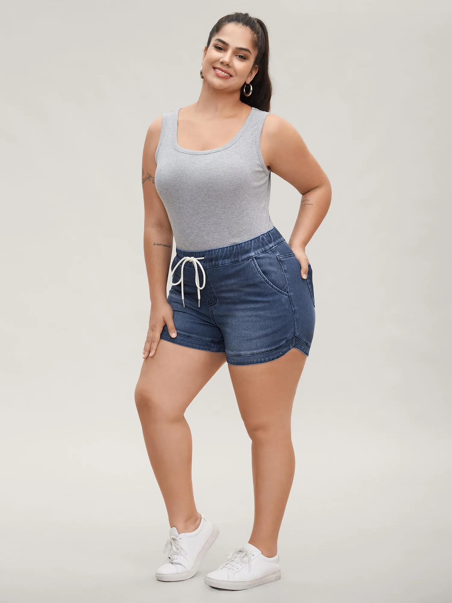 Pull-On Drawstring Waist Denim Shorts sold by Bloomchic product image thumbnail 4