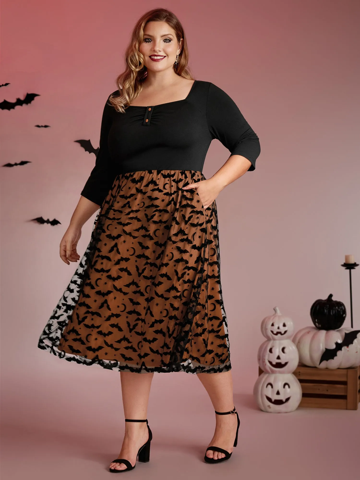 Bats Print Halloween Sheer Pockets Maxi Dress sold by Bloomchic product image thumbnail 3