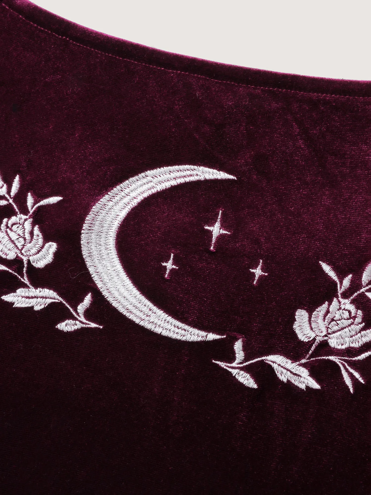 Mystical Moon Embroidery Velvet Midi Dress sold by Bloomchic product image thumbnail 5