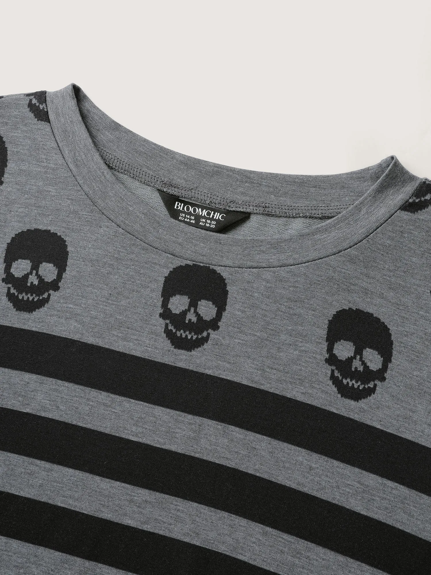 Skull Stripe Print Crewneck Sweatshirt sold by Bloomchic product image thumbnail 5