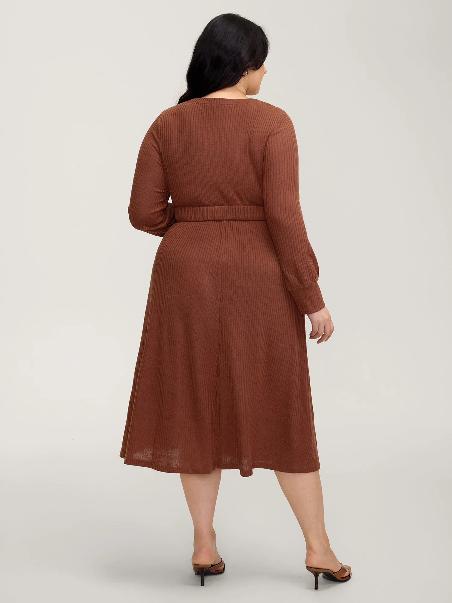 Heather Ribbed Stretchy Metal Buckle Maxi Dress sold by Bloomchic product image thumbnail 5