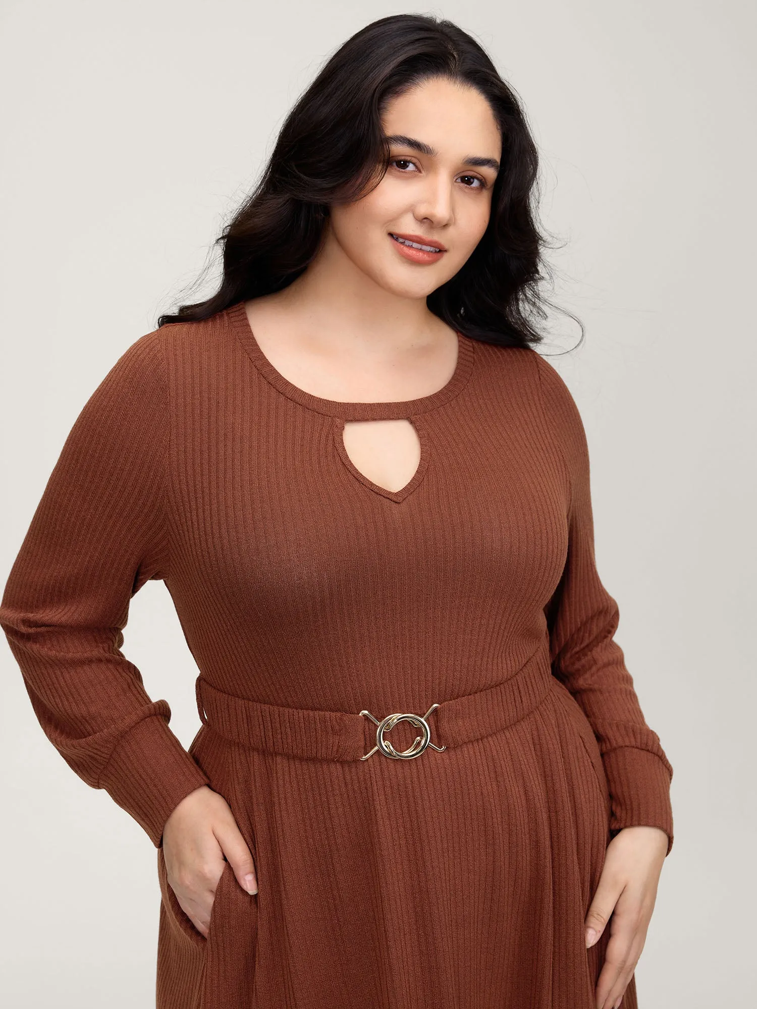 Heather Ribbed Stretchy Metal Buckle Maxi Dress sold by Bloomchic product image thumbnail 2