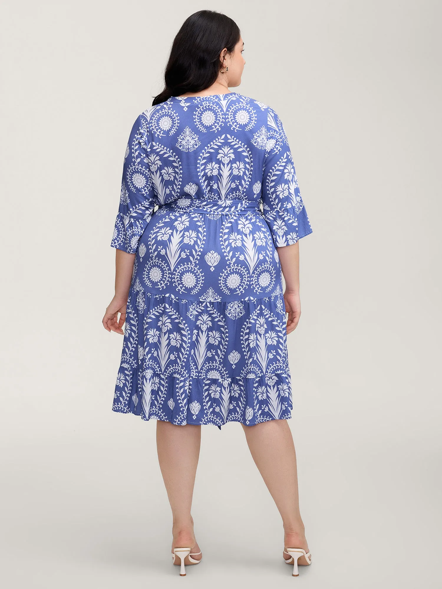 Boho Print Belted Side Pockets Midi Dress sold by Bloomchic product image thumbnail 4