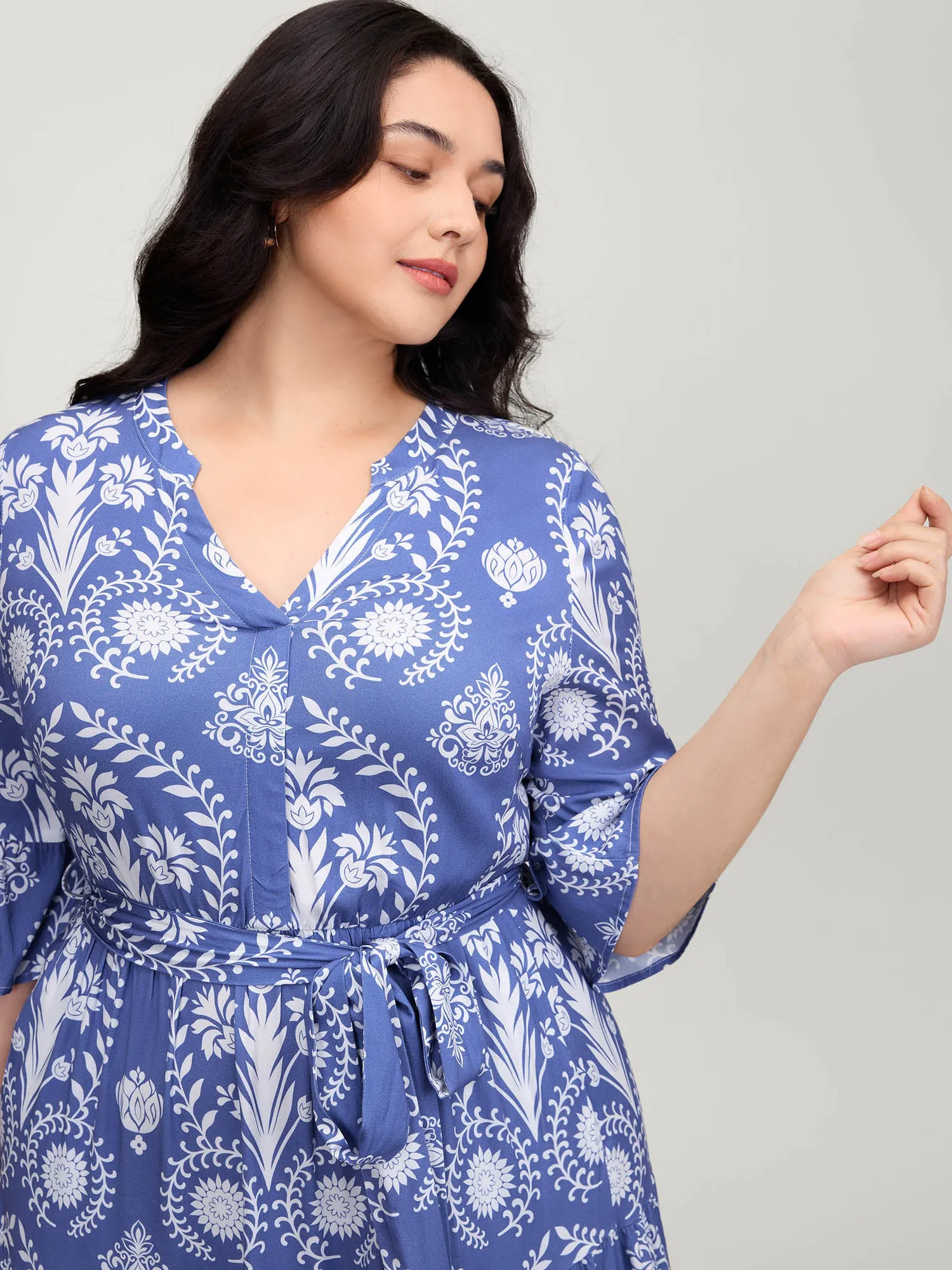 Boho Print Belted Side Pockets Midi Dress sold by Bloomchic product image thumbnail 2