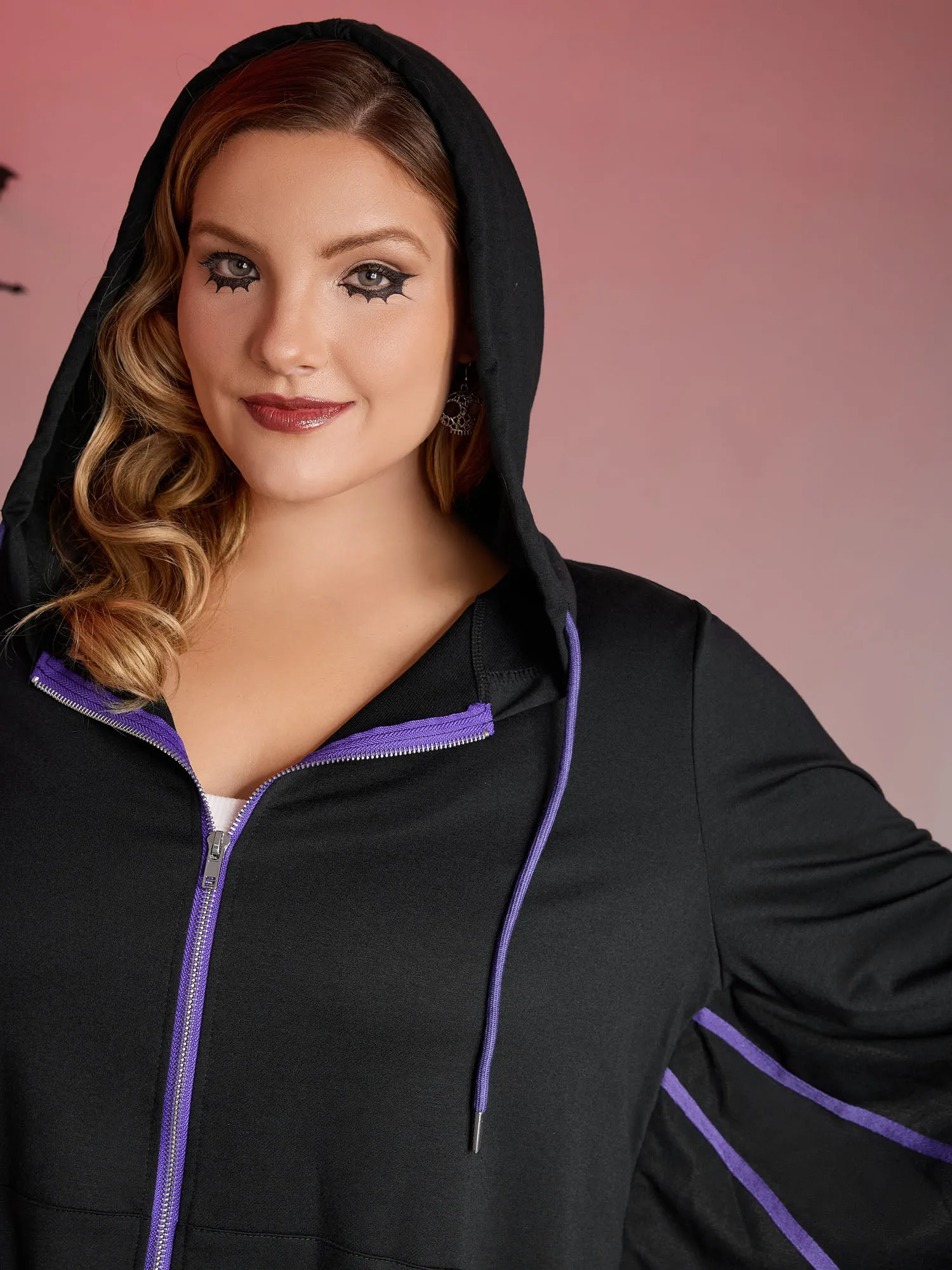 Bat-Shaped Contrast Stretchy Jacket sold by Bloomchic product image thumbnail 2