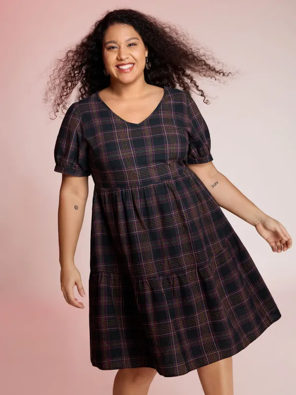 Cotton Retro Plaid Print Tiered Stretchy Midi Dress sold by Bloomchic