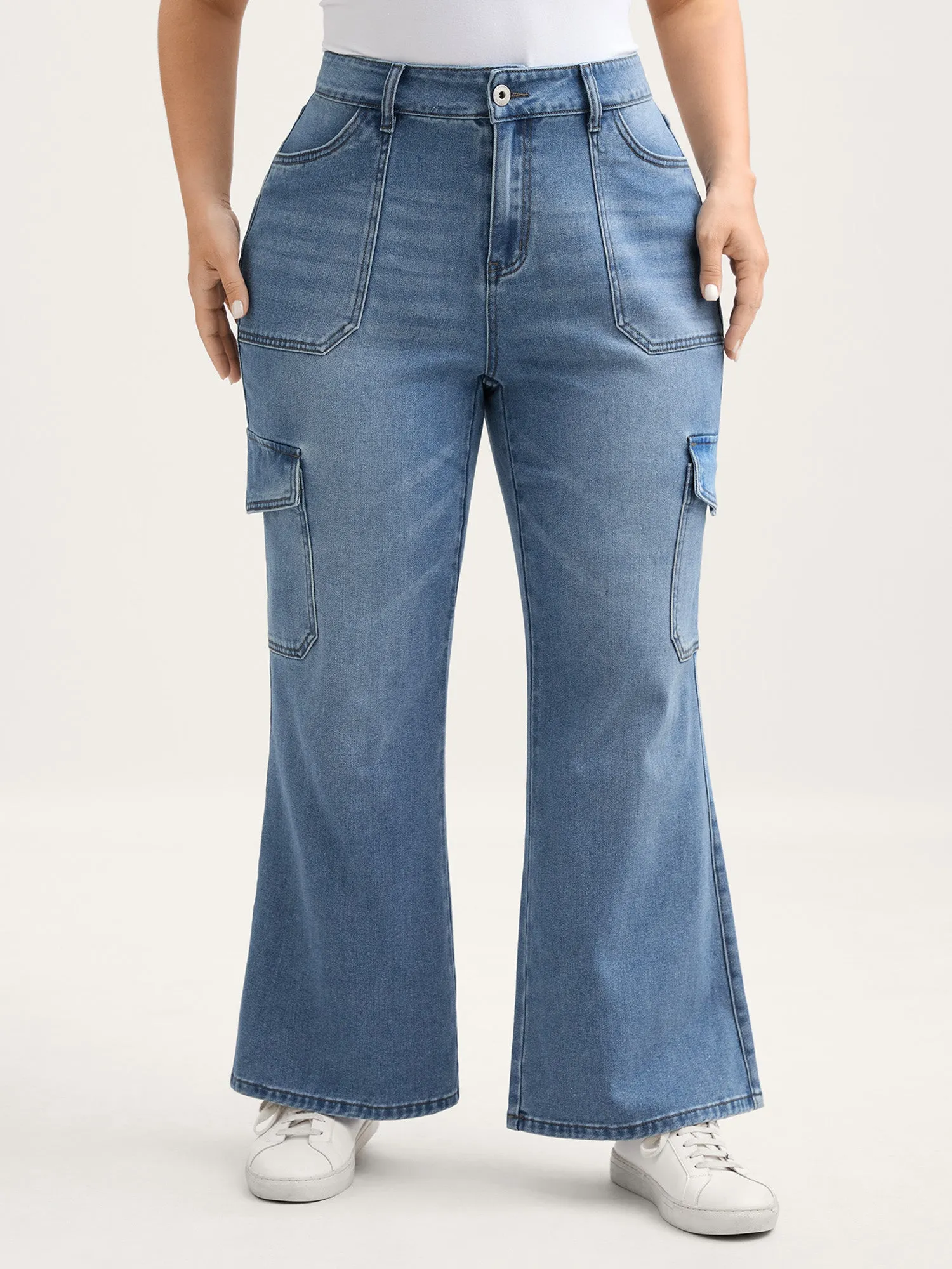 Retro Wash Flared Hem Jeans sold by Bloomchic product image thumbnail 2