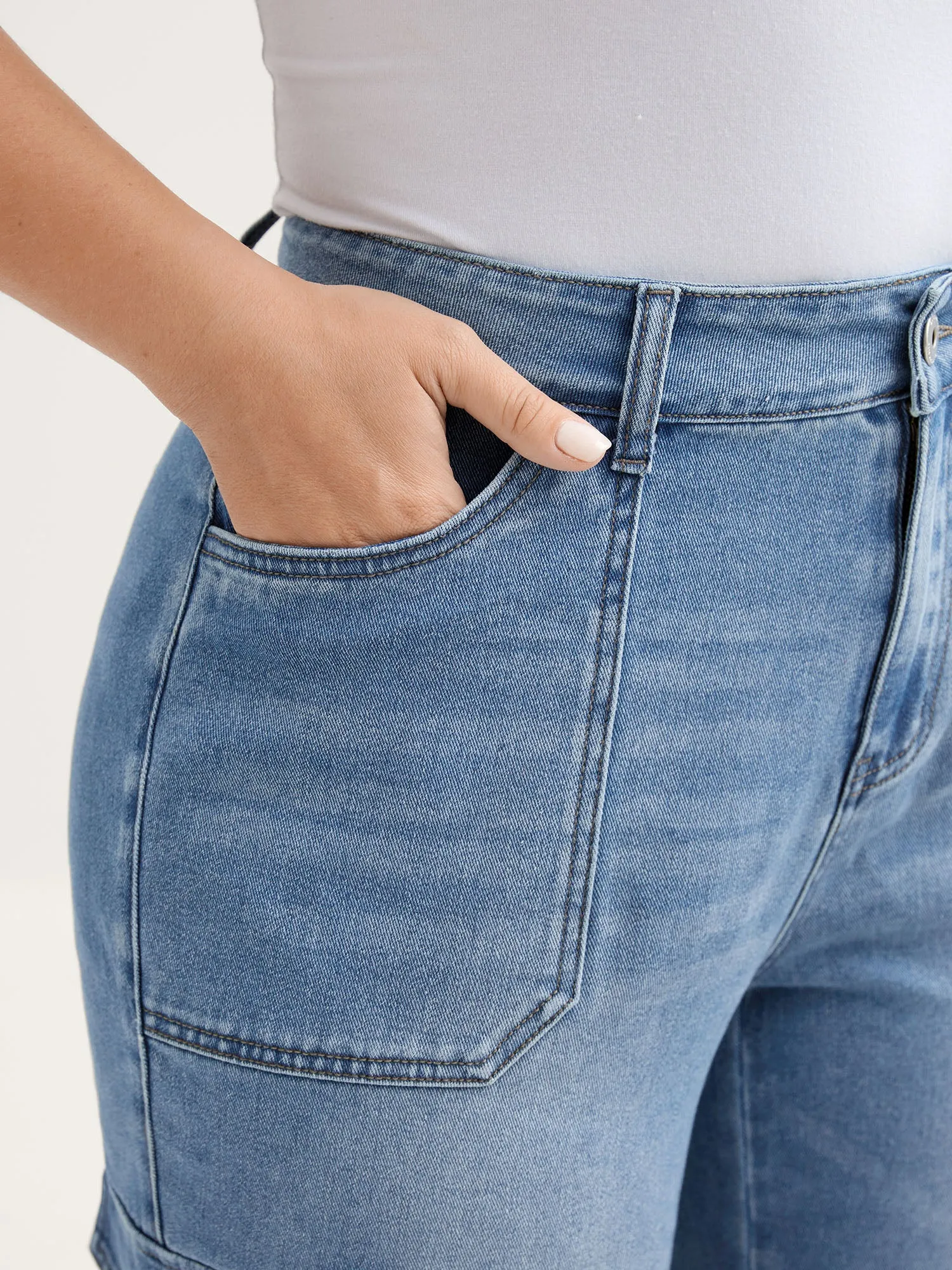 Retro Wash Flared Hem Jeans sold by Bloomchic product image thumbnail 4