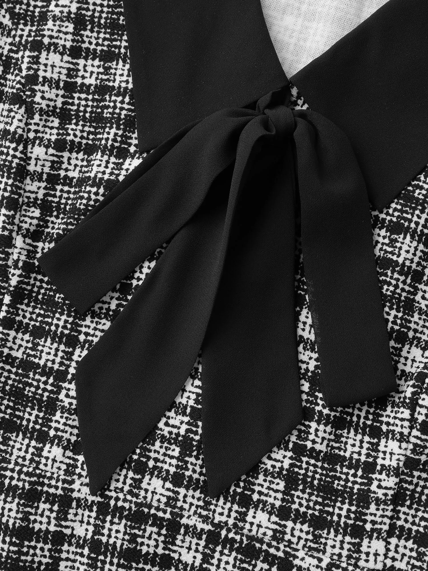 Plaid Stretchy Print Bow-Tie Midi Dress sold by Bloomchic product image thumbnail 5