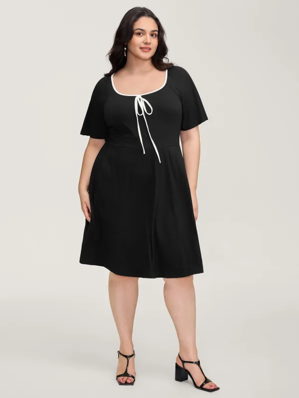 Neck Bow-Tie Contrast Pockets Midi Dress sold by Bloomchic