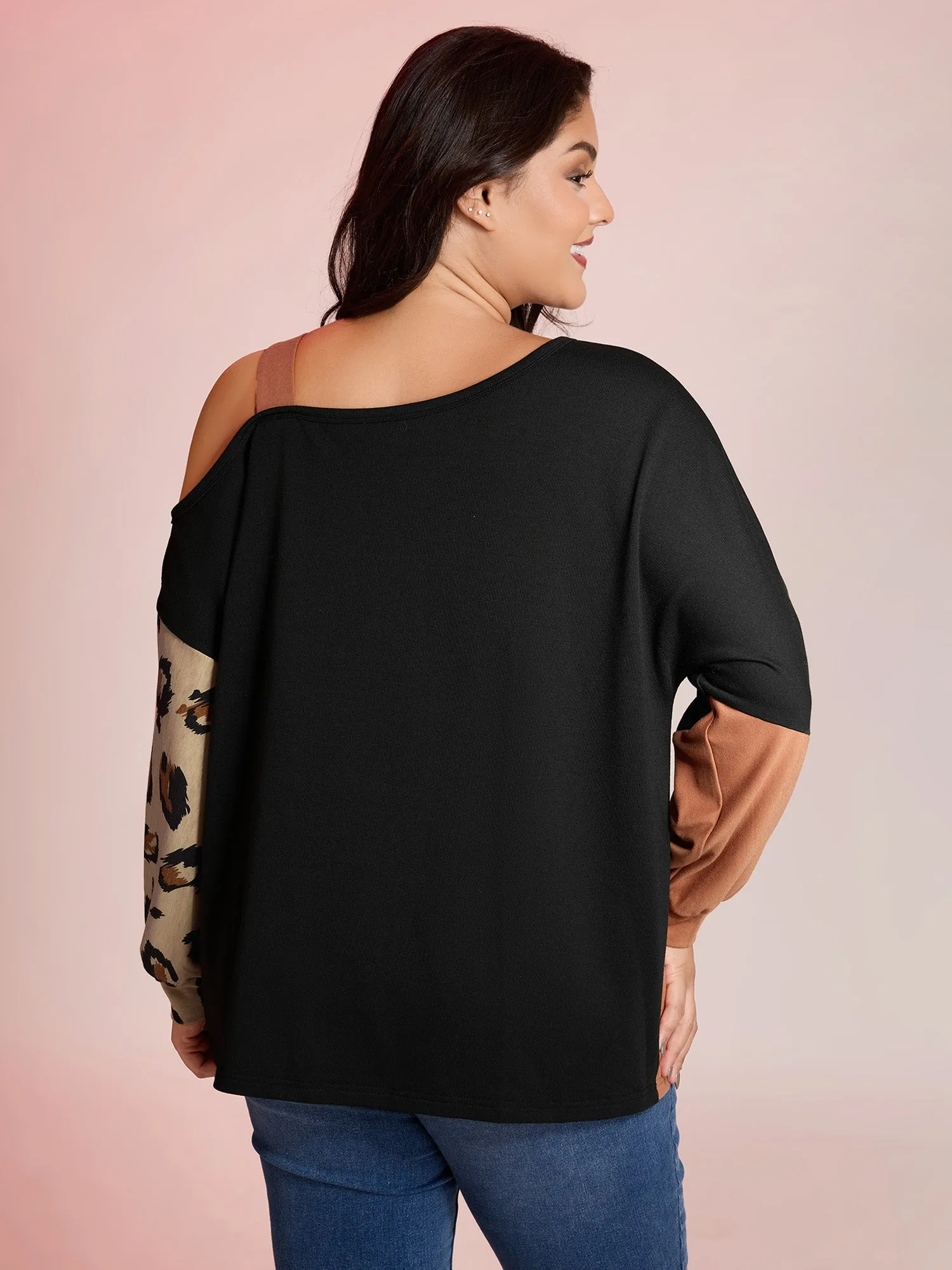 Leopard Print Colorblock One-Shoulder Sweatshirt sold by Bloomchic product image thumbnail 4