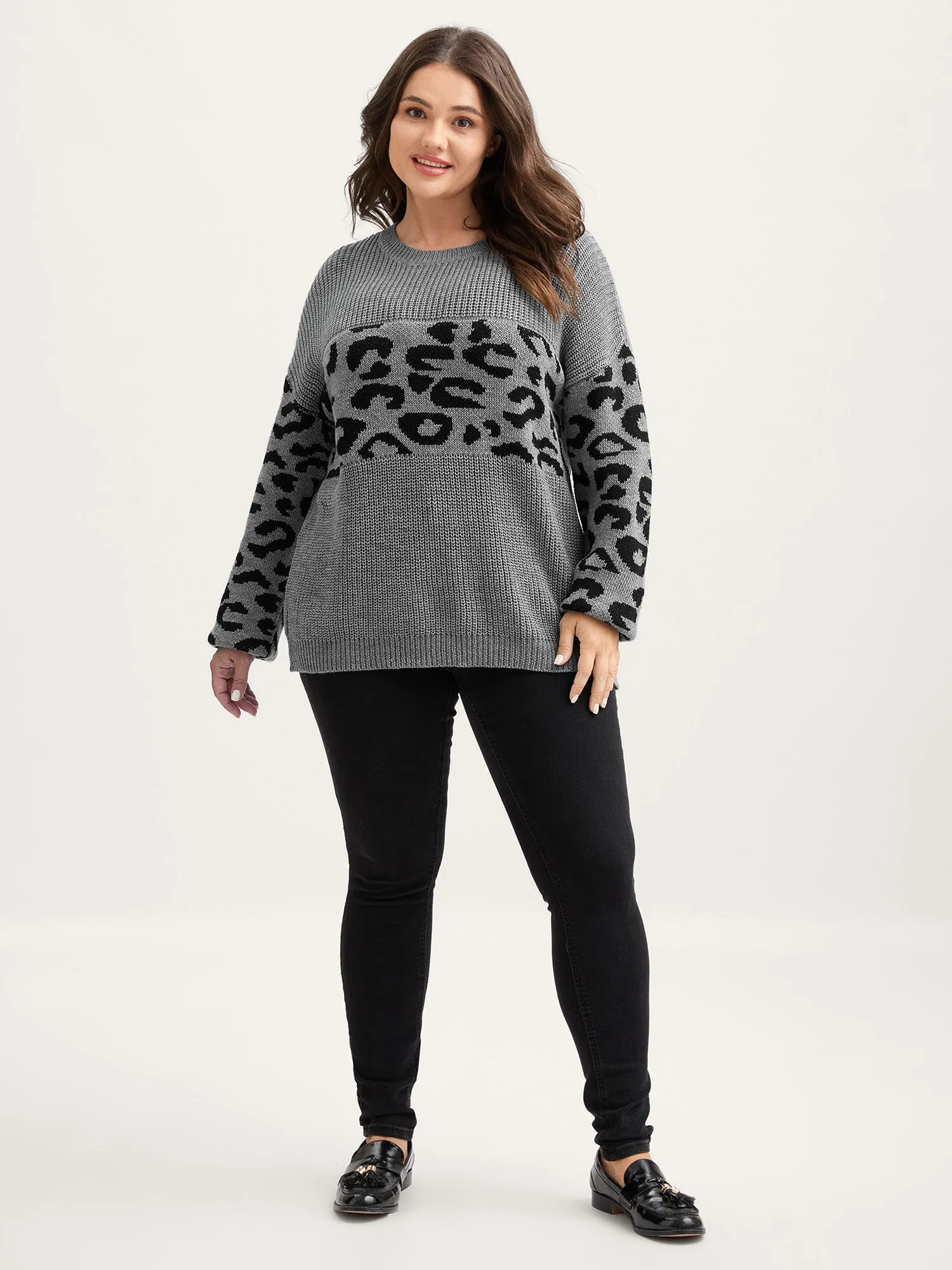 Leopard Print Round Neck Textured Pullover sold by Bloomchic product image thumbnail 3