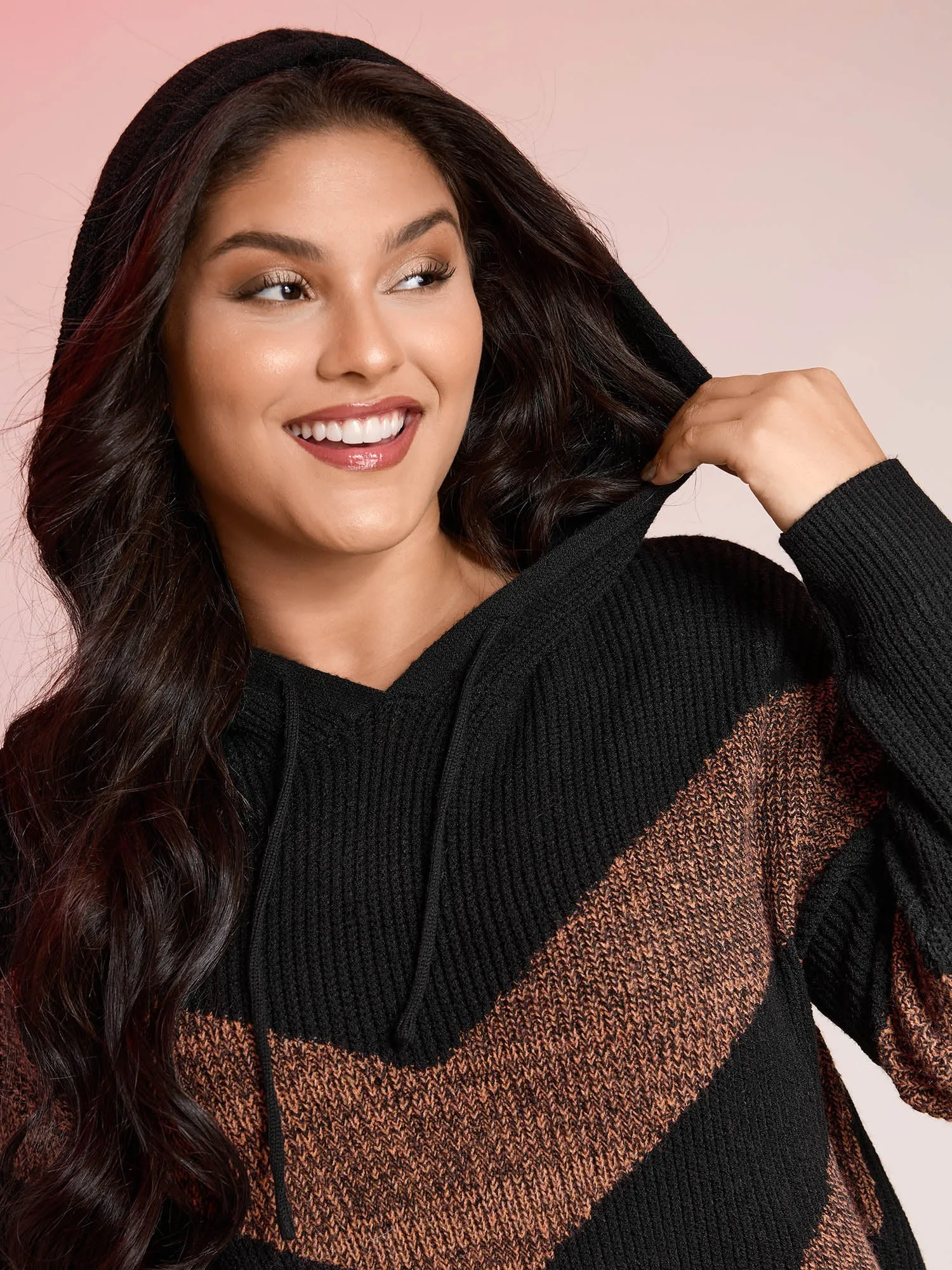 Blended Yarn Colorblock Hooded Pullover sold by Bloomchic product image thumbnail 2