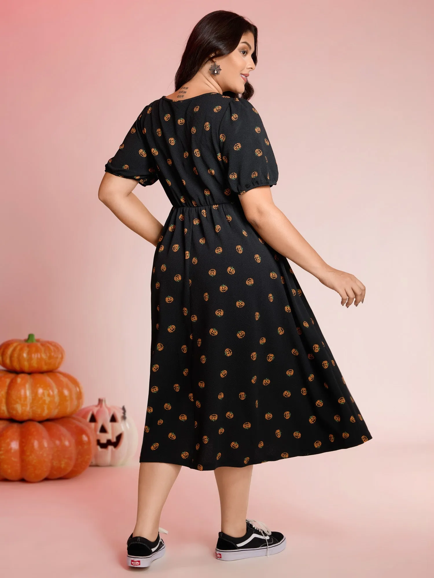 Micro Pumpkin Print Stretchy Midi Dress sold by Bloomchic product image thumbnail 4
