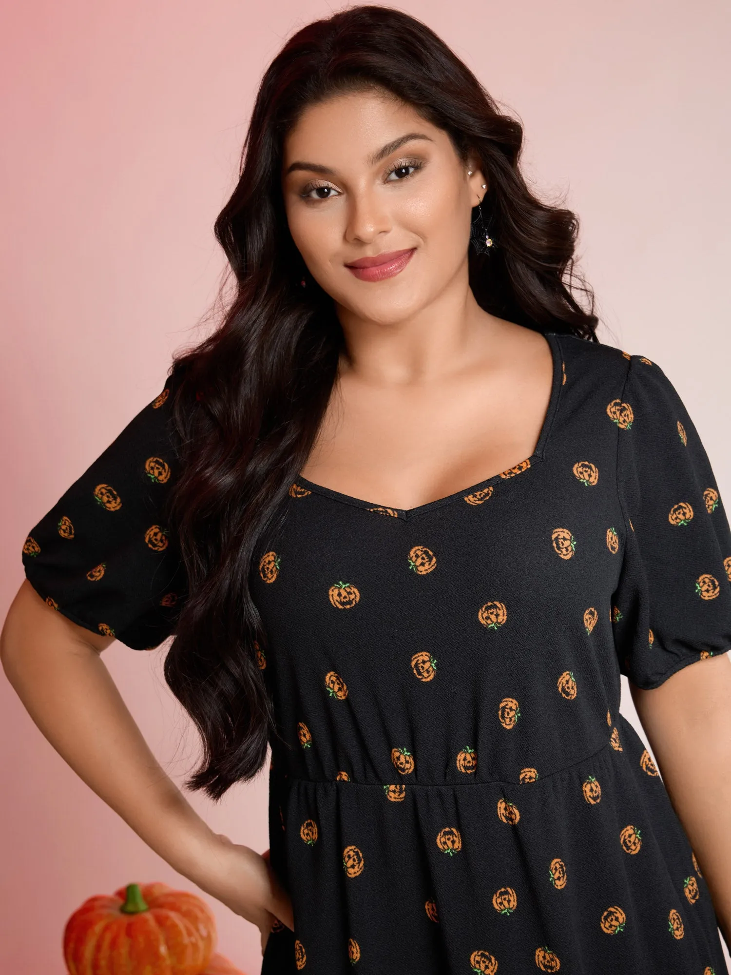 Micro Pumpkin Print Stretchy Midi Dress sold by Bloomchic product image thumbnail 2