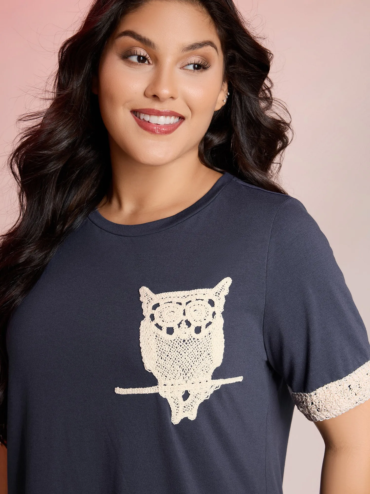 Owl Embroidery Round Neck Contrast T-Shirt sold by Bloomchic