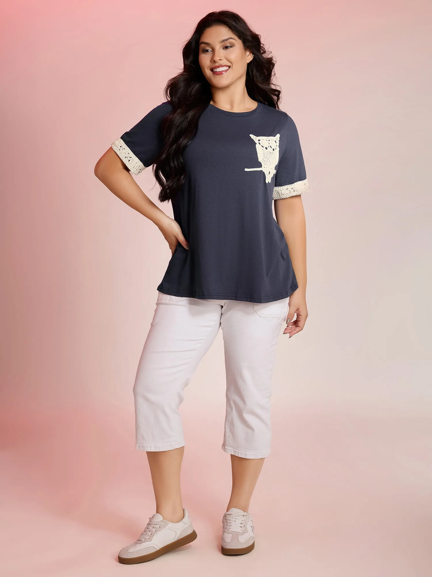 Owl Embroidery Round Neck Contrast T-Shirt sold by Bloomchic product image thumbnail 3