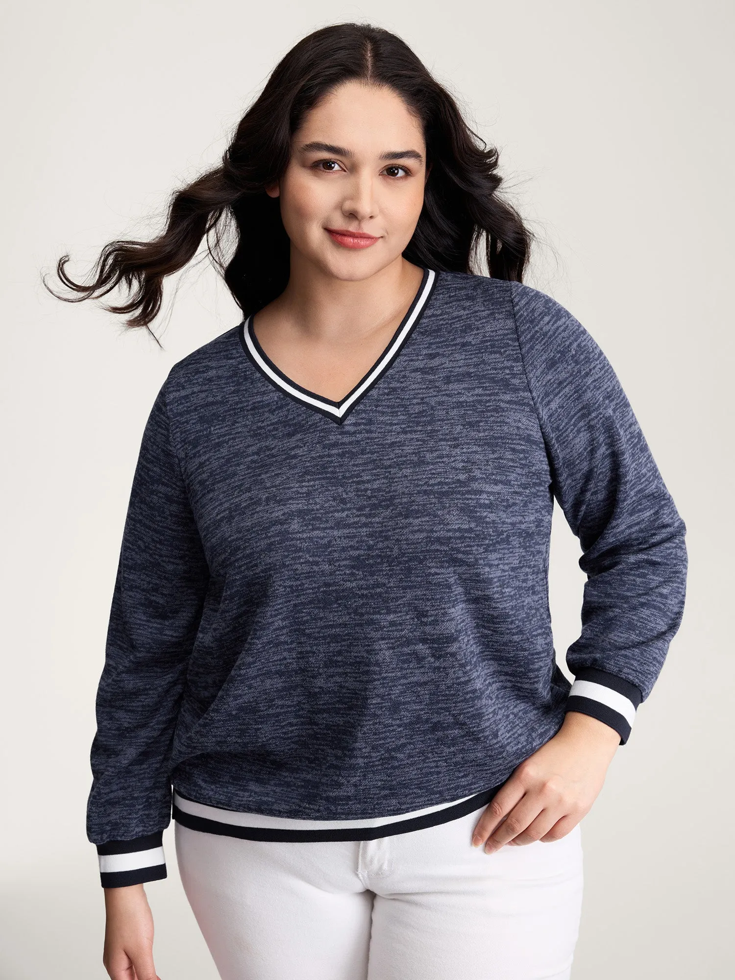 Contrast Hem V-Neck Sweatshirt sold by Bloomchic