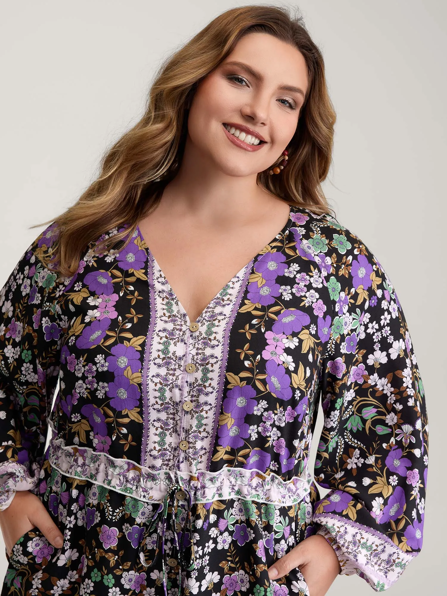 Floral Print Contrast Ruffled Trim Romper sold by Bloomchic product image thumbnail 2