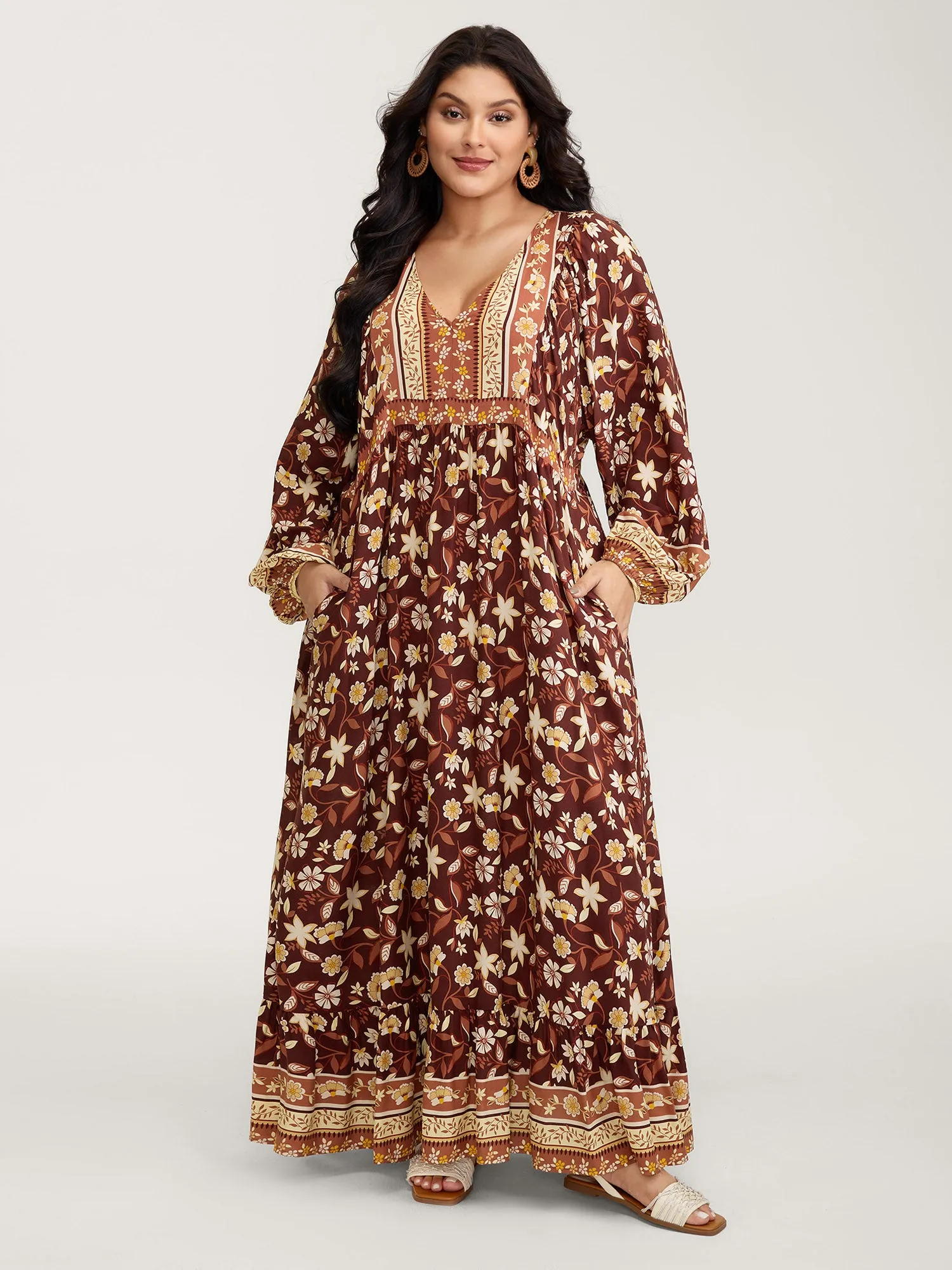 Floral Print Contrast Neckline Maxi Dress sold by Bloomchic product image thumbnail 3