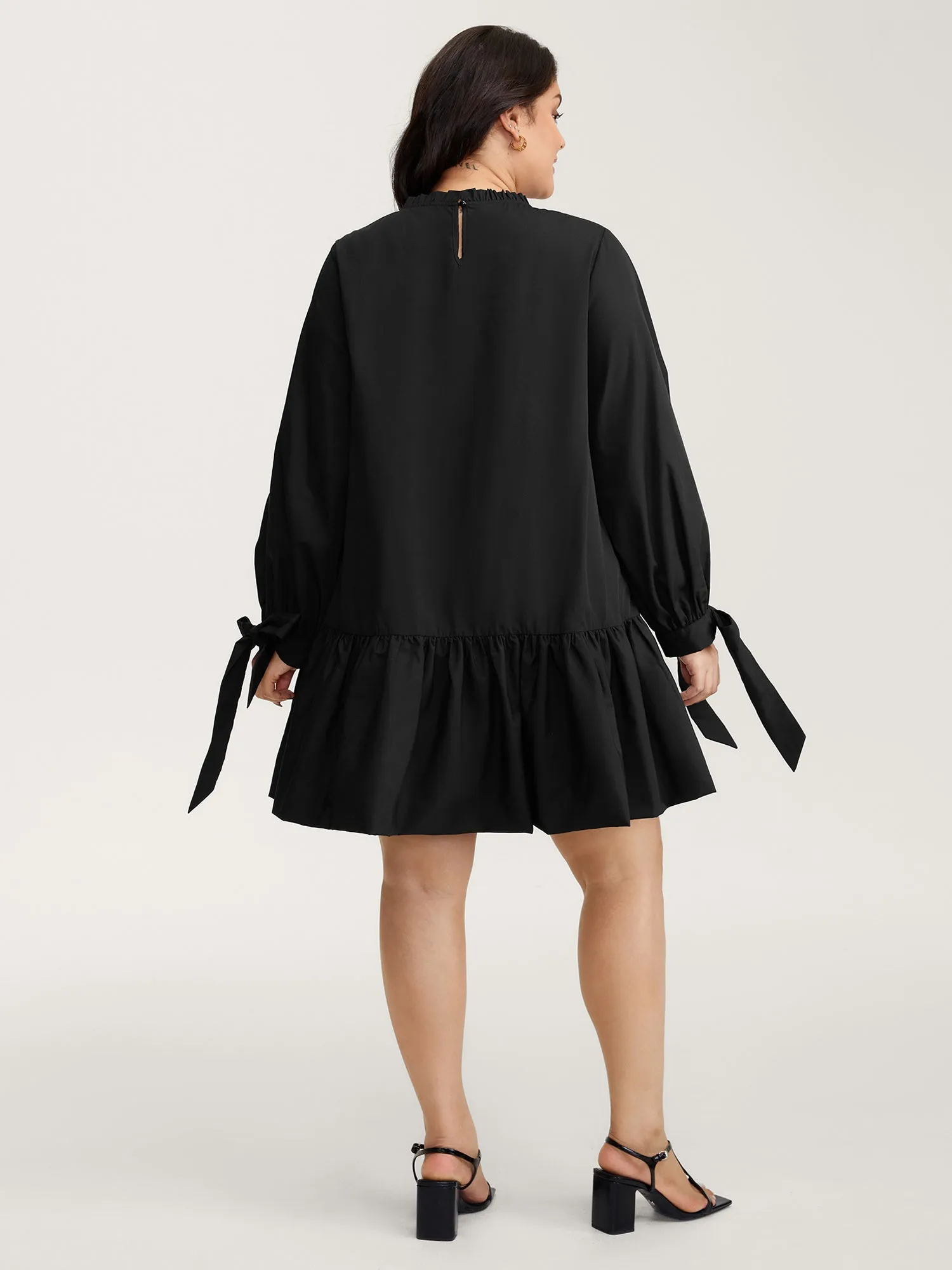 Sleeve-Tie Relaxed-Fit Knee-Length Dress sold by Bloomchic product image thumbnail 4