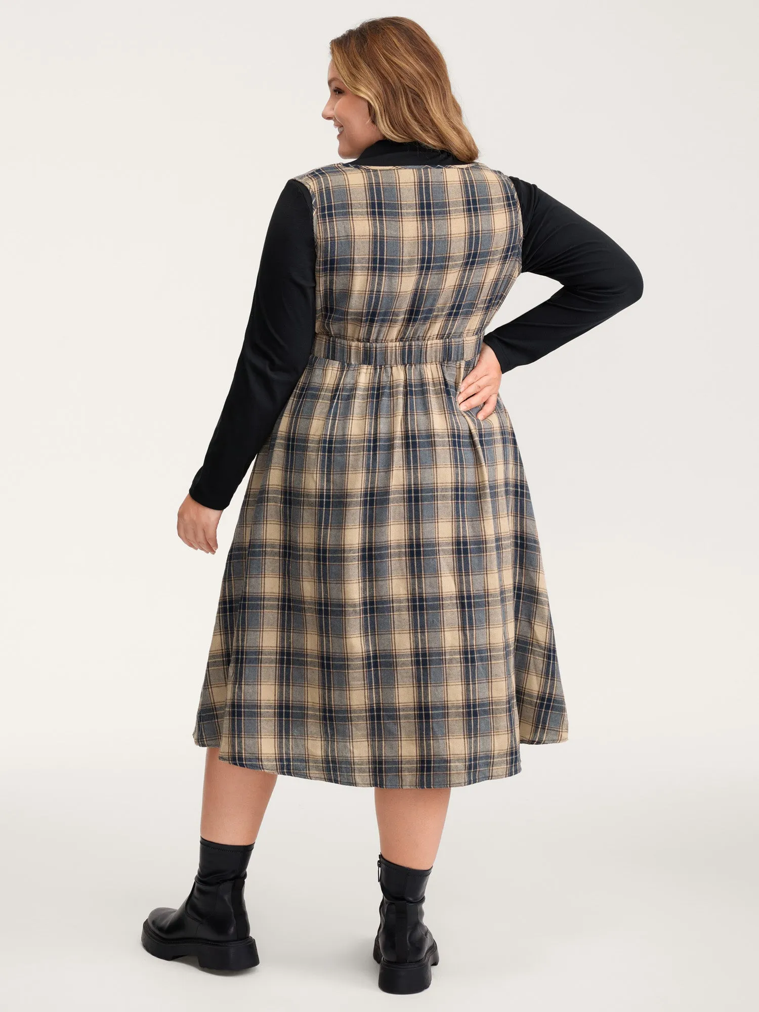Plaid Pattern Deep V-Neckline Midi Dress sold by Bloomchic product image thumbnail 4