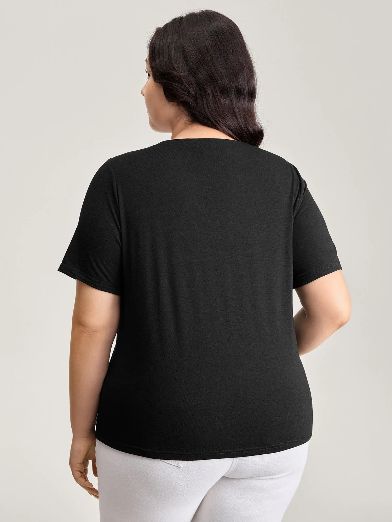 Floral Print V-Neck Half Sleeve T-Shirt sold by Bloomchic product image thumbnail 4