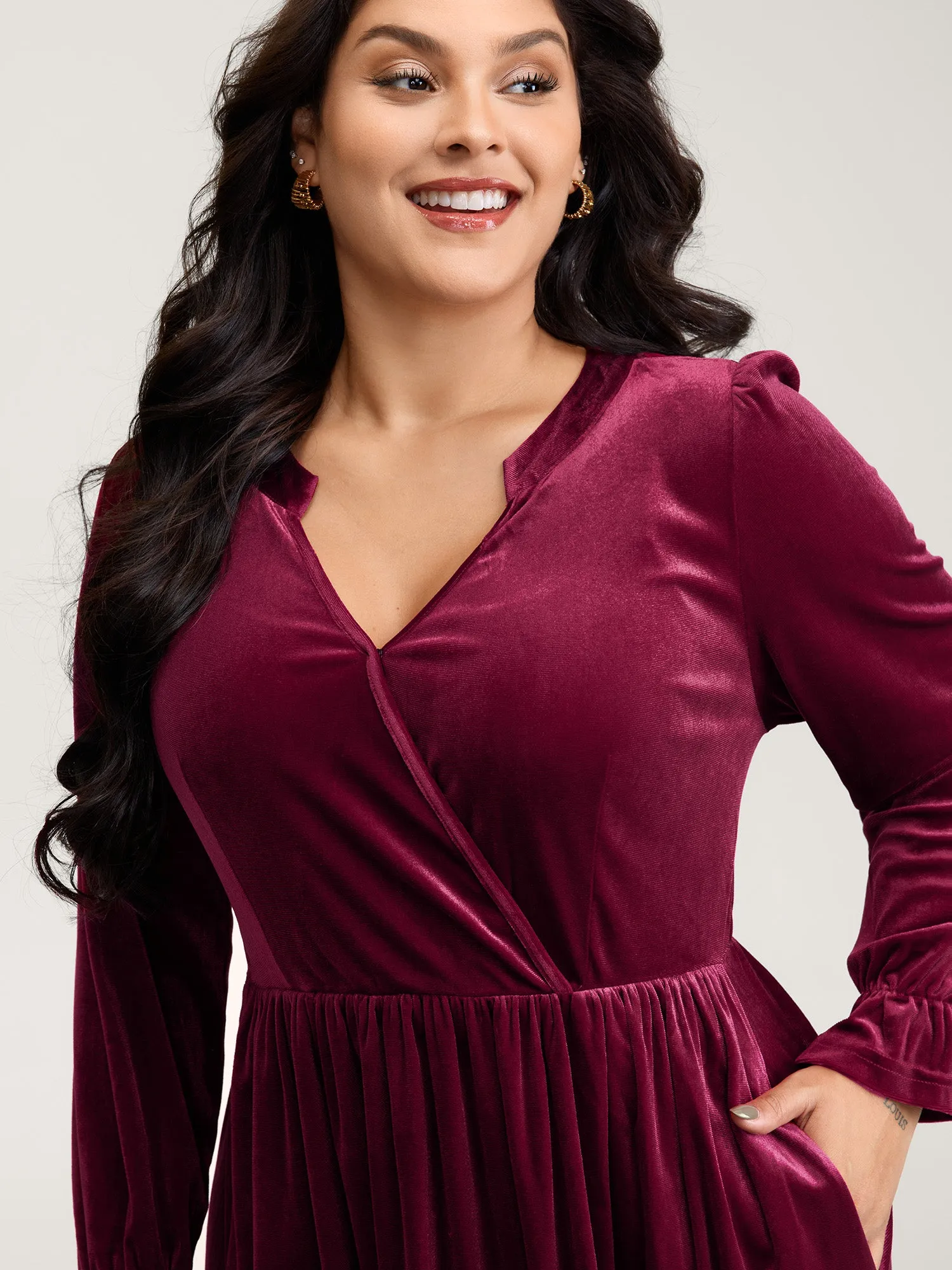Velvet Pockets Wrap Neck Midi Dress sold by Bloomchic product image thumbnail 2