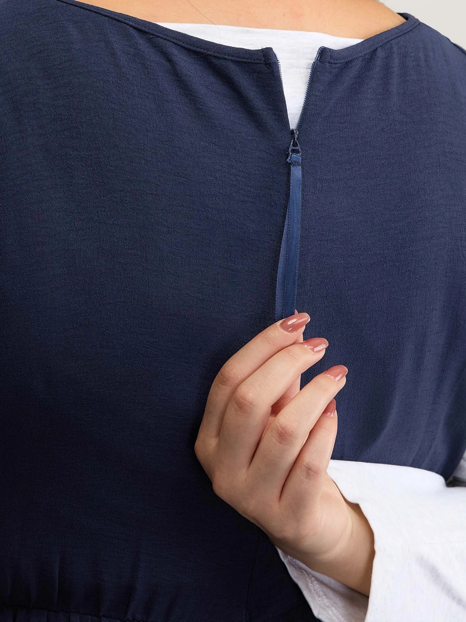 Hidden Zipper Pockets Wide-Leg Jumpsuit sold by Bloomchic product image thumbnail 3