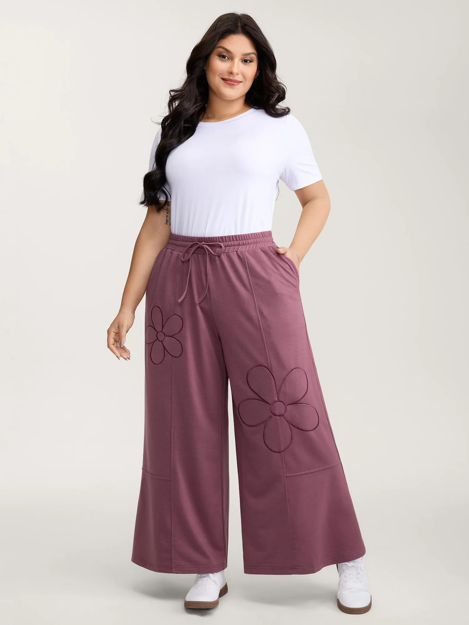 Applique Embroidery Drawstring Wide-Leg Pants sold by Bloomchic product image thumbnail 2