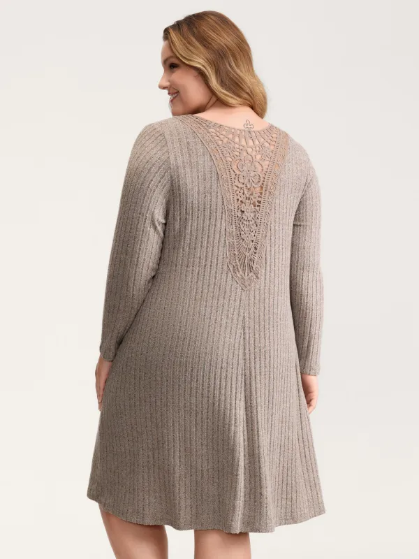 Lace Cut-Out Back Stretchy Knit Midi Dress sold by Bloomchic