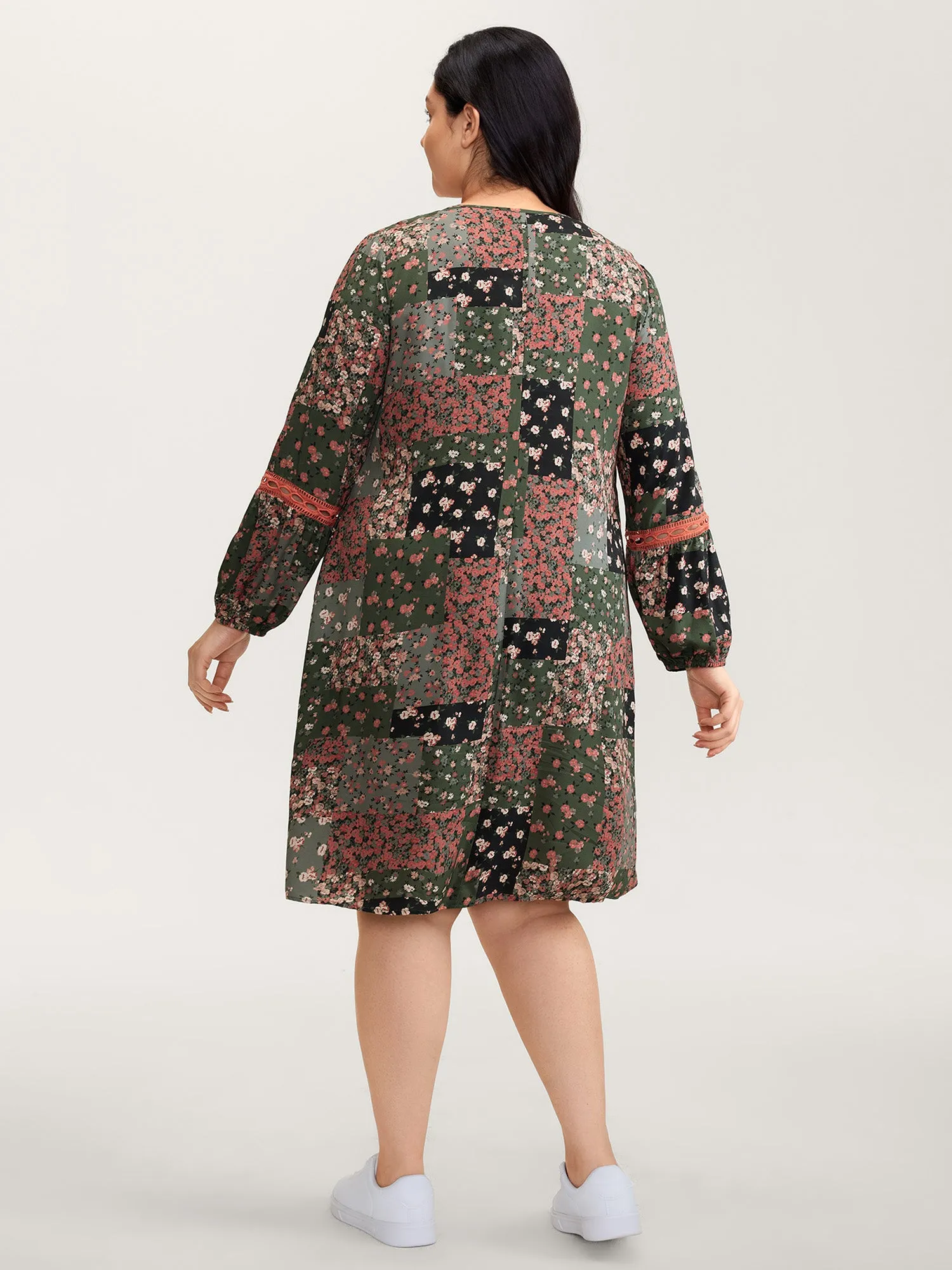Floral Patchwork Shirred Pockets Midi Dress sold by Bloomchic product image thumbnail 4