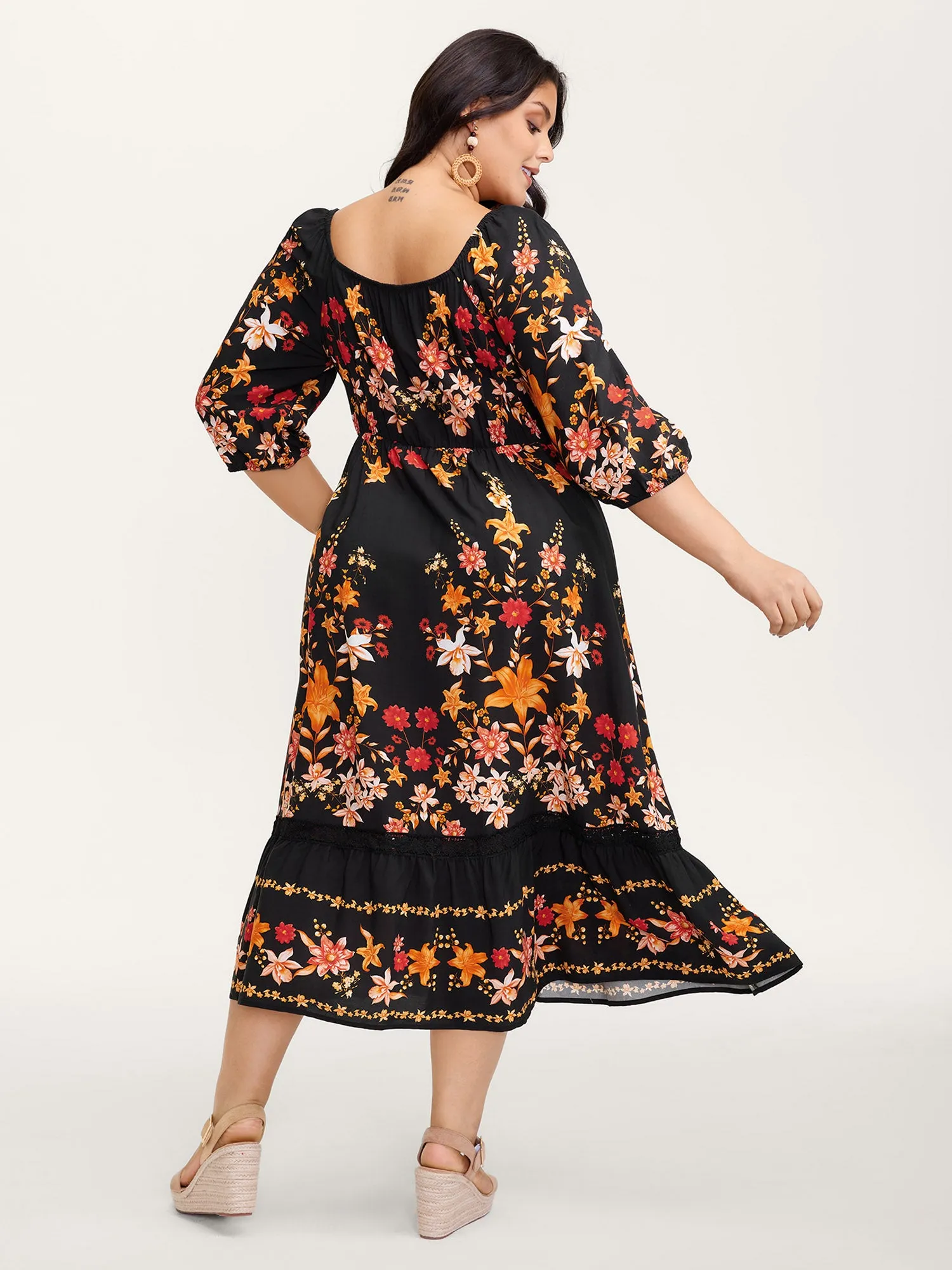 Floral Print Lace Trim Shirred Maxi Dress sold by Bloomchic product image thumbnail 4