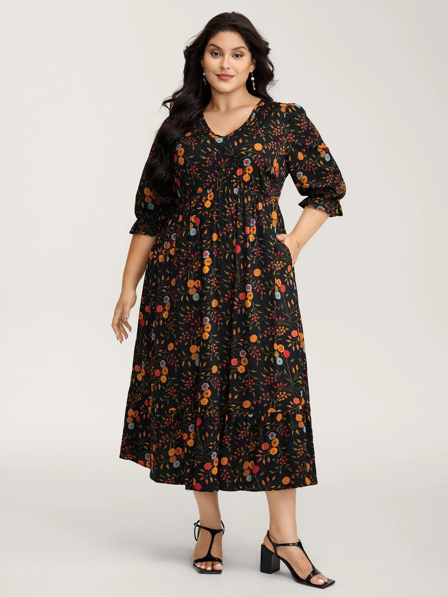 Floral Branch Print Lace Trim Maxi Dress sold by Bloomchic product image thumbnail 3