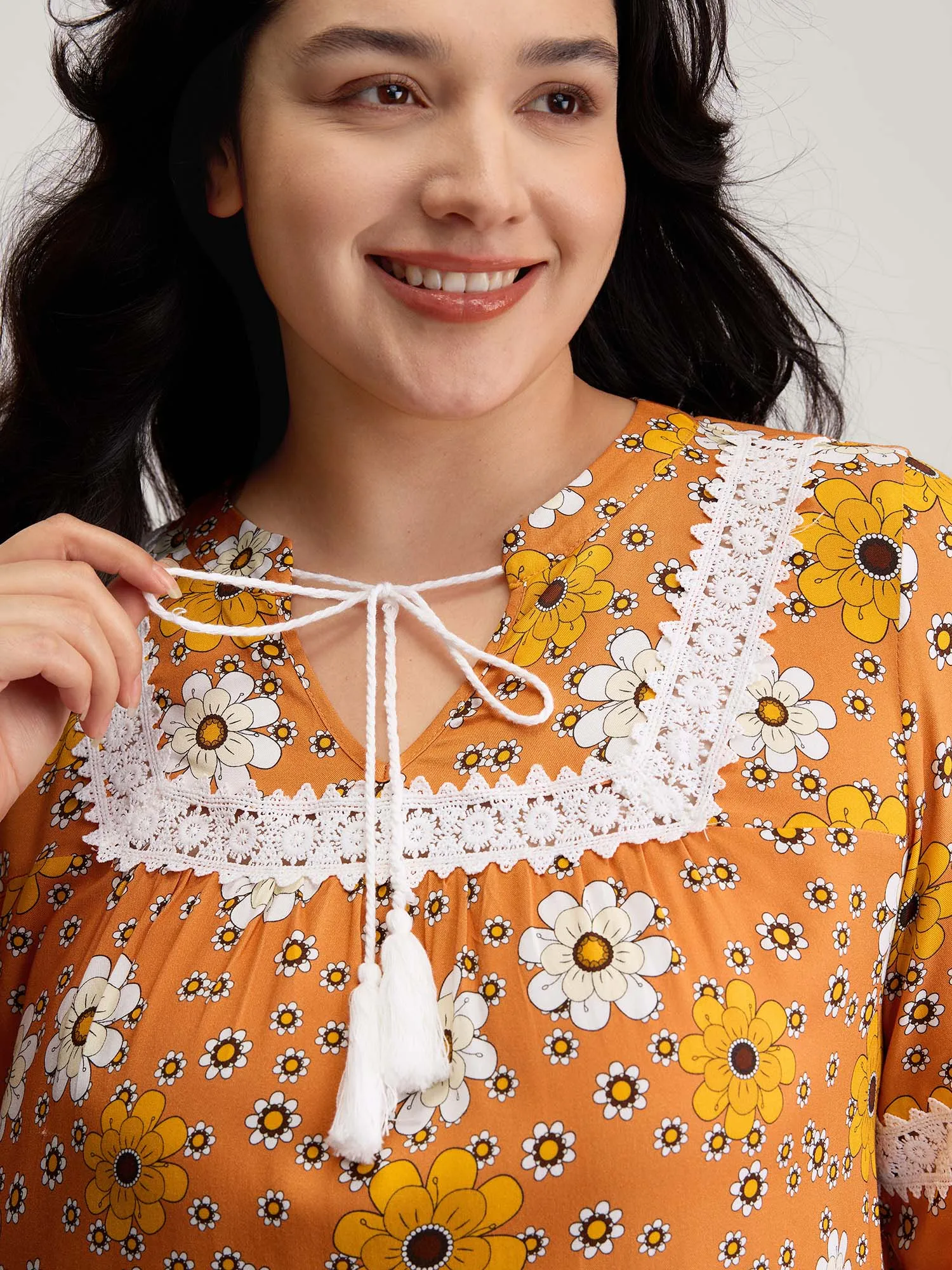 Floral Lace Trim Sheer Knee-Length Dress sold by Bloomchic product image thumbnail 2