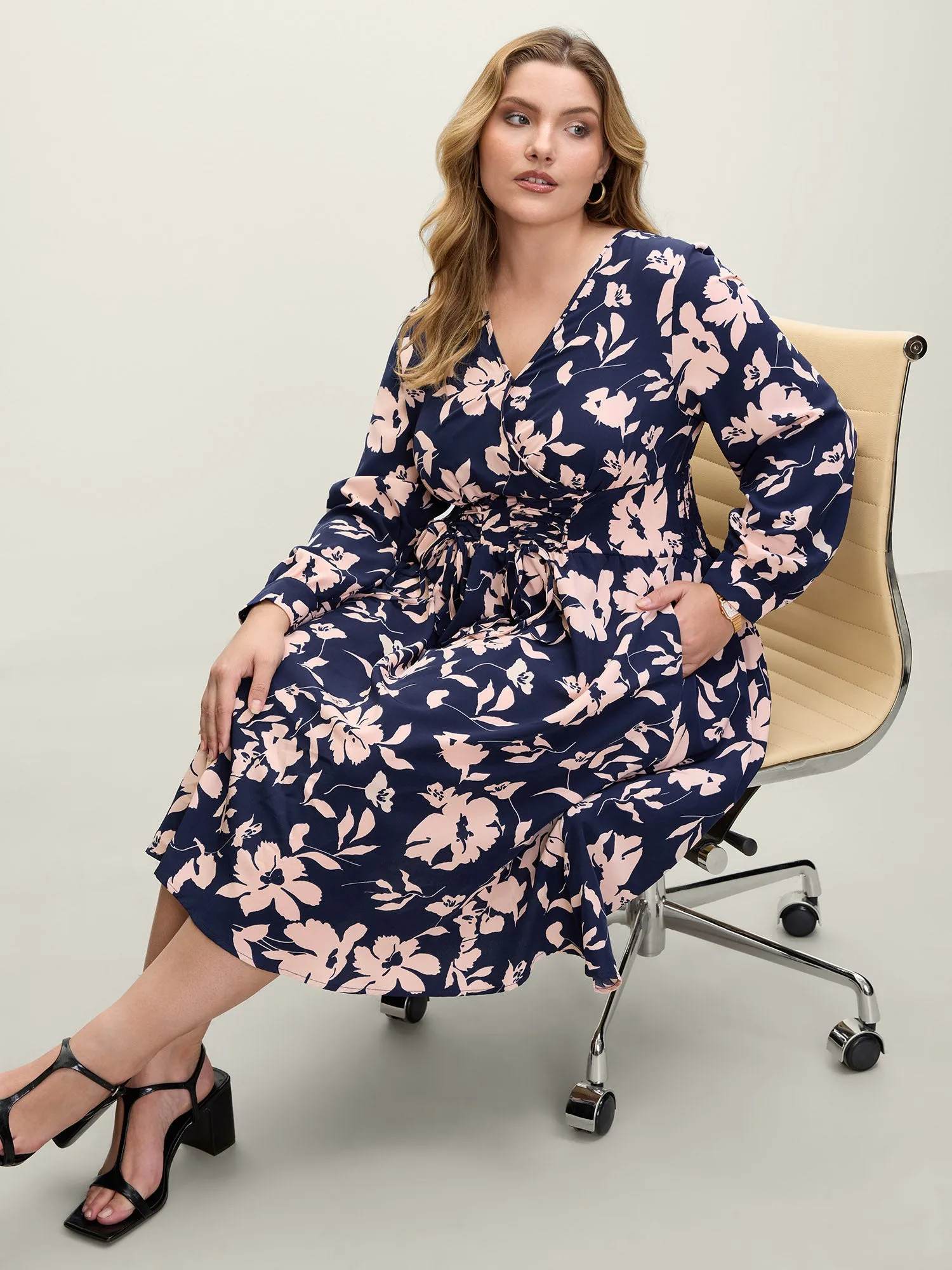 Floral Print Cross-Straps Shirred Midi Dress sold by Bloomchic product image thumbnail 5