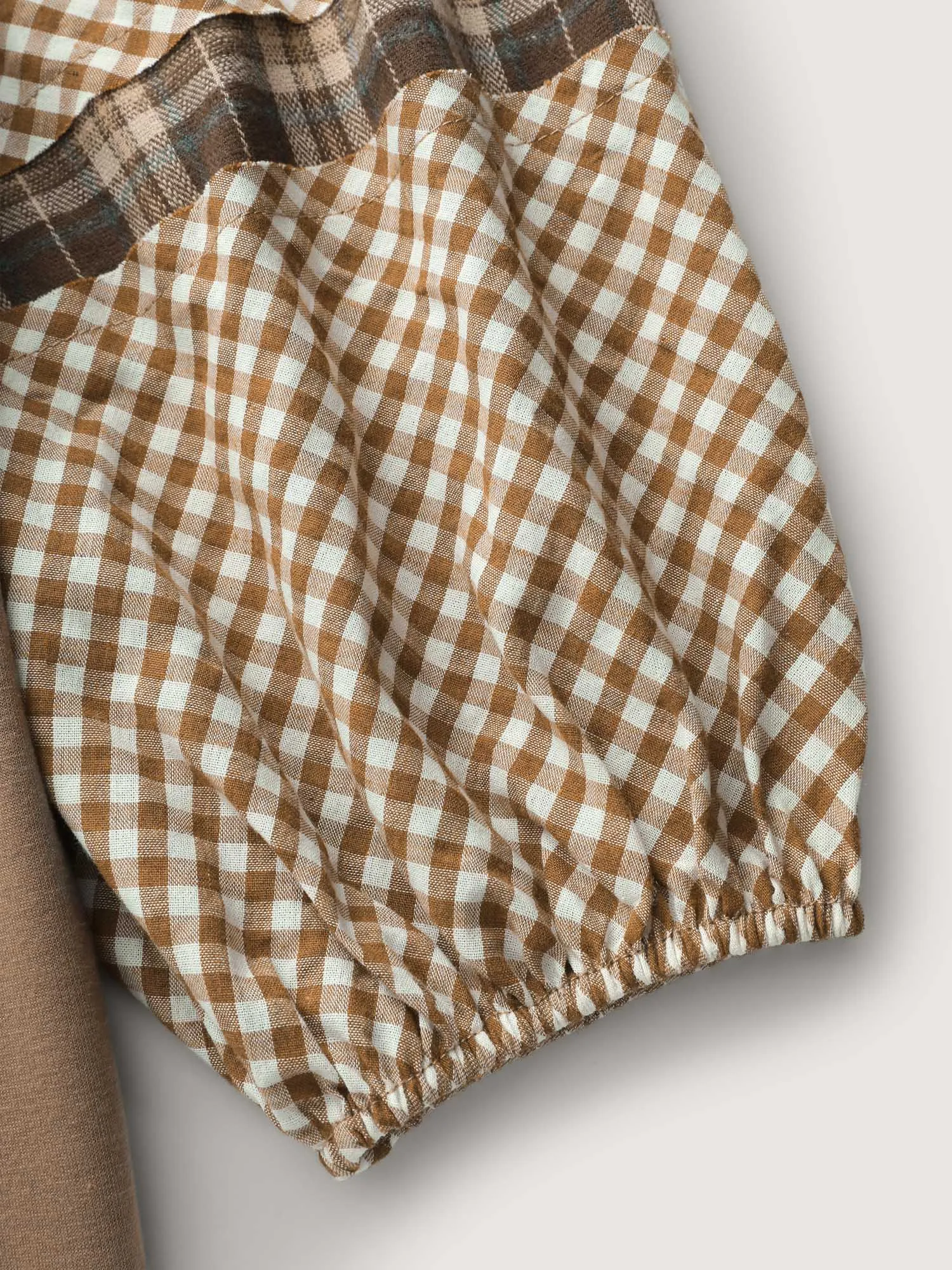 Plaid Contrast Sleeve Stretchy Hem Sweatshirt sold by Bloomchic product image thumbnail 5