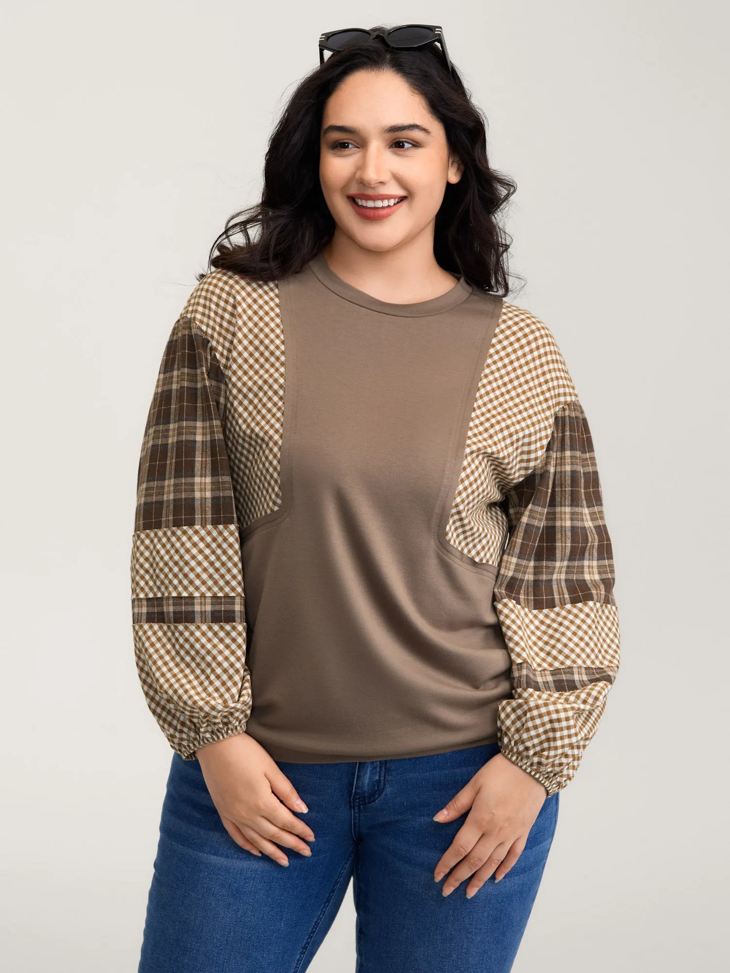 Plaid Contrast Sleeve Stretchy Hem Sweatshirt sold by Bloomchic product image thumbnail 2